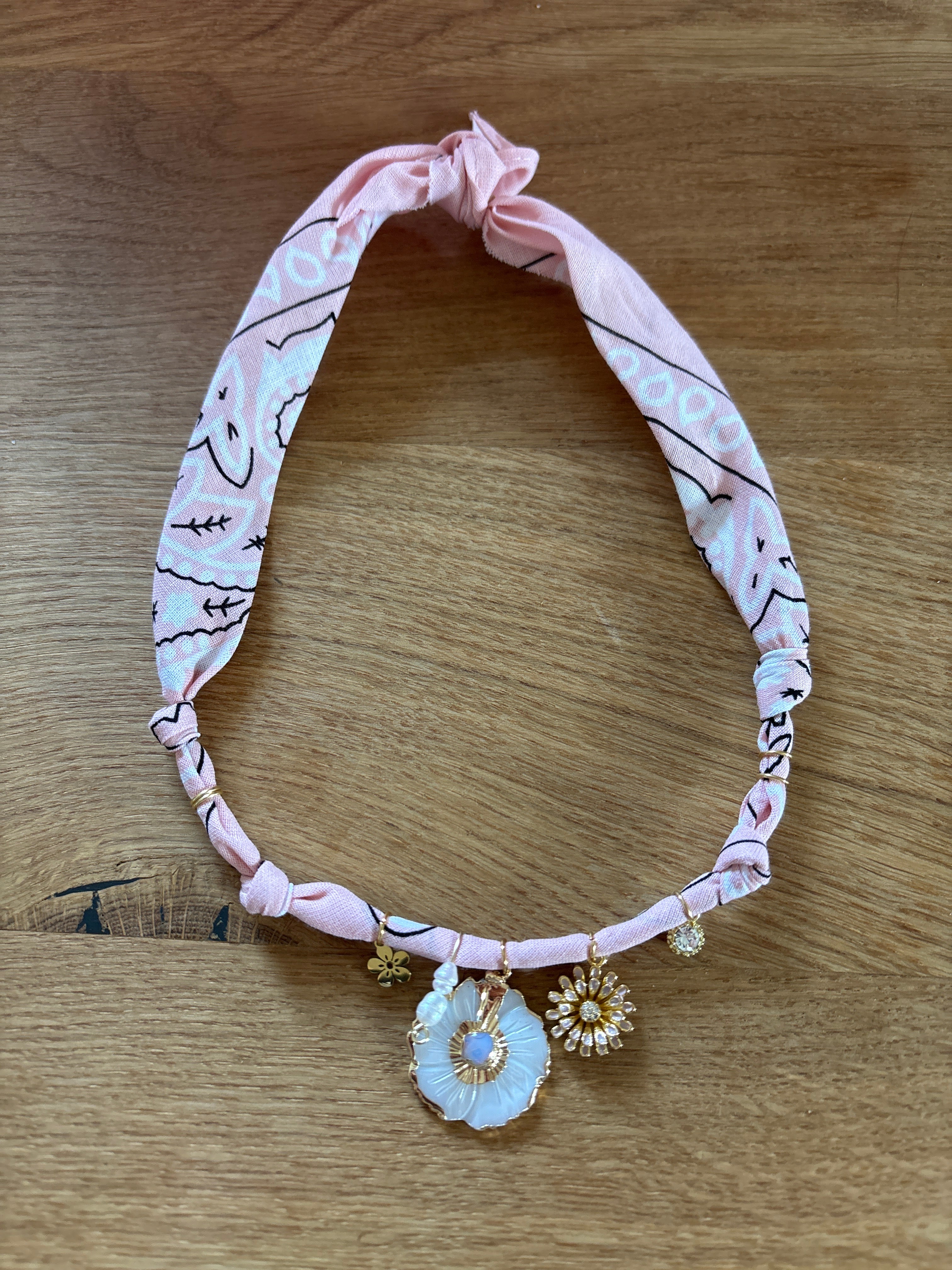 Kette Bandana rosa