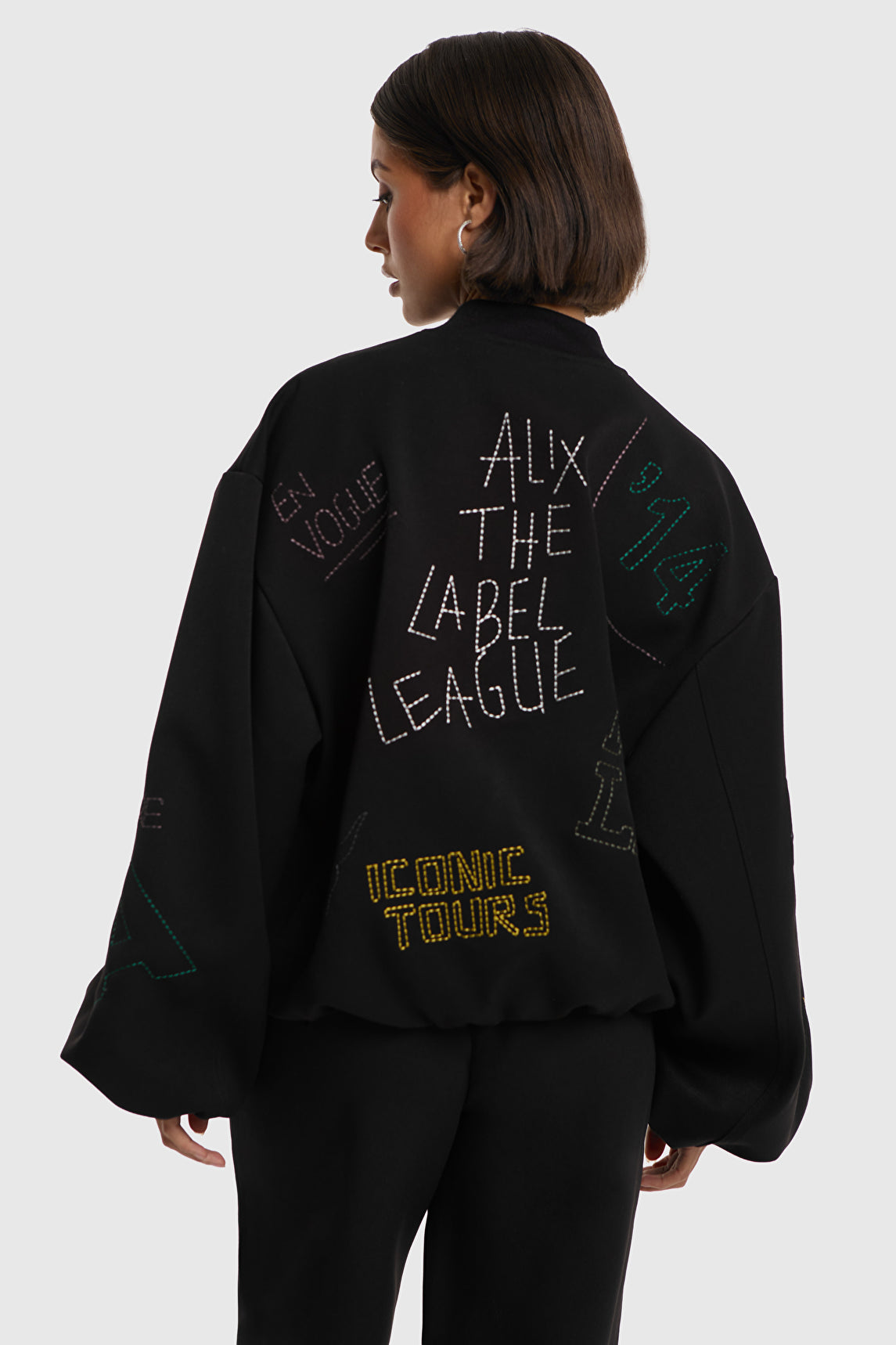 ALIX The Label Artwork Bomber in Schwarz – Vorderansicht