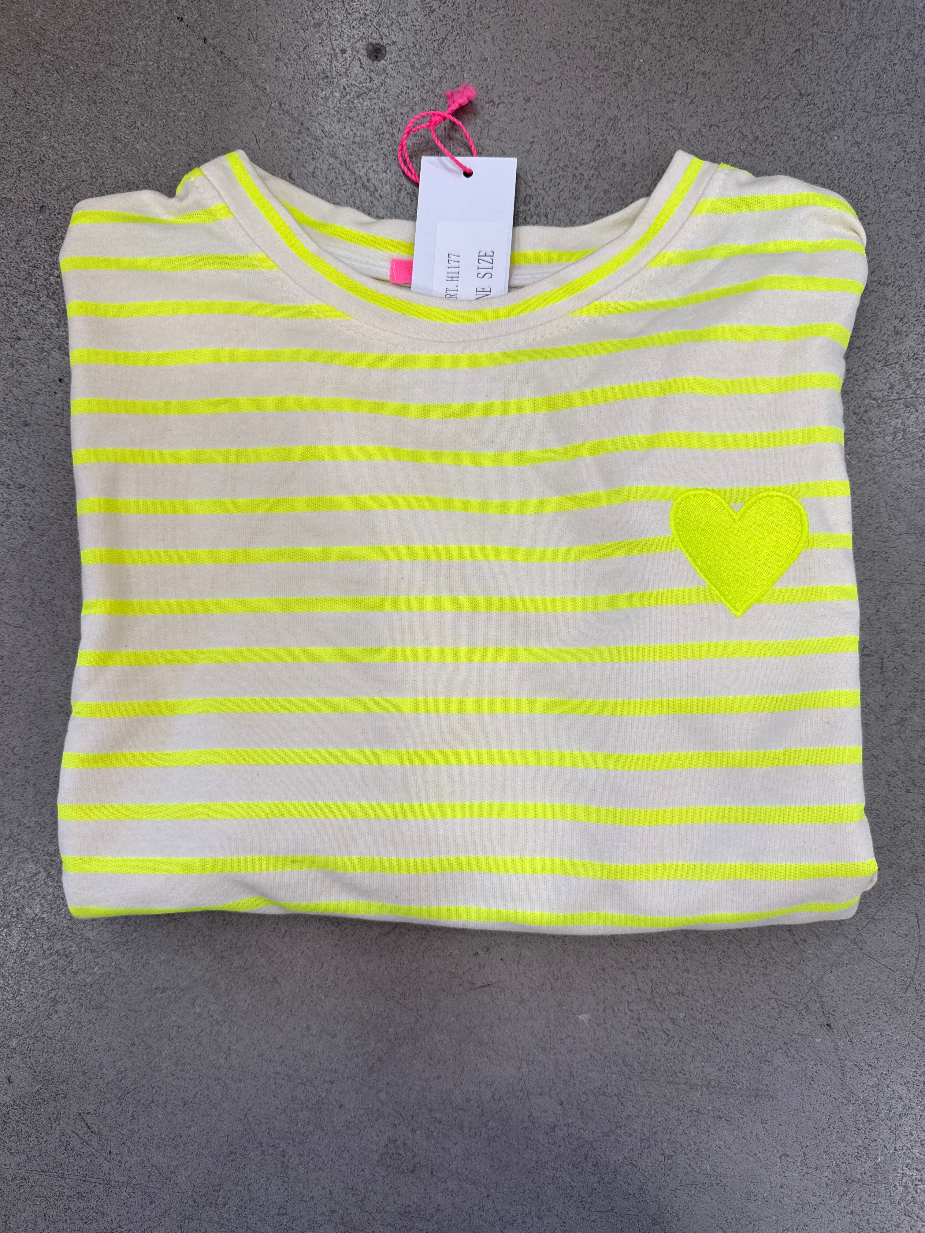 T-Shirt Stripe Heart