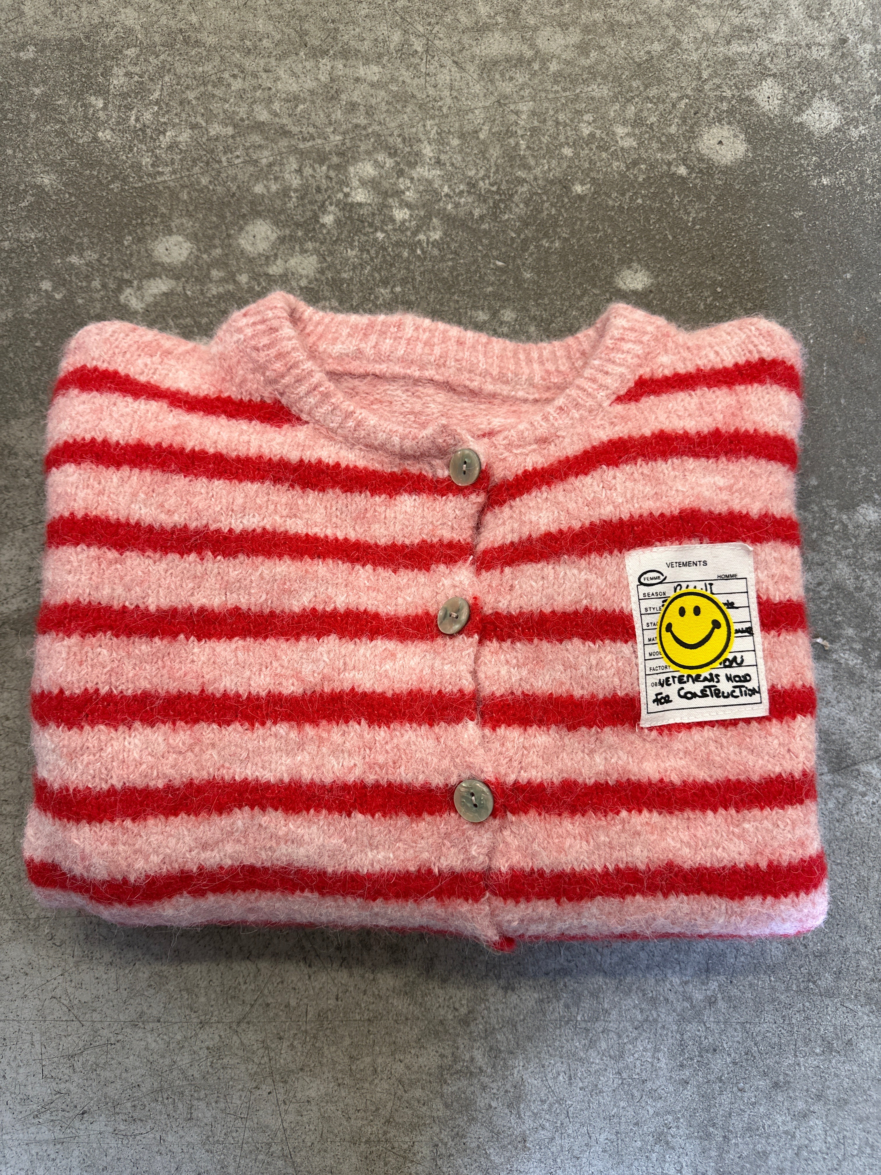Cardigan Smiley