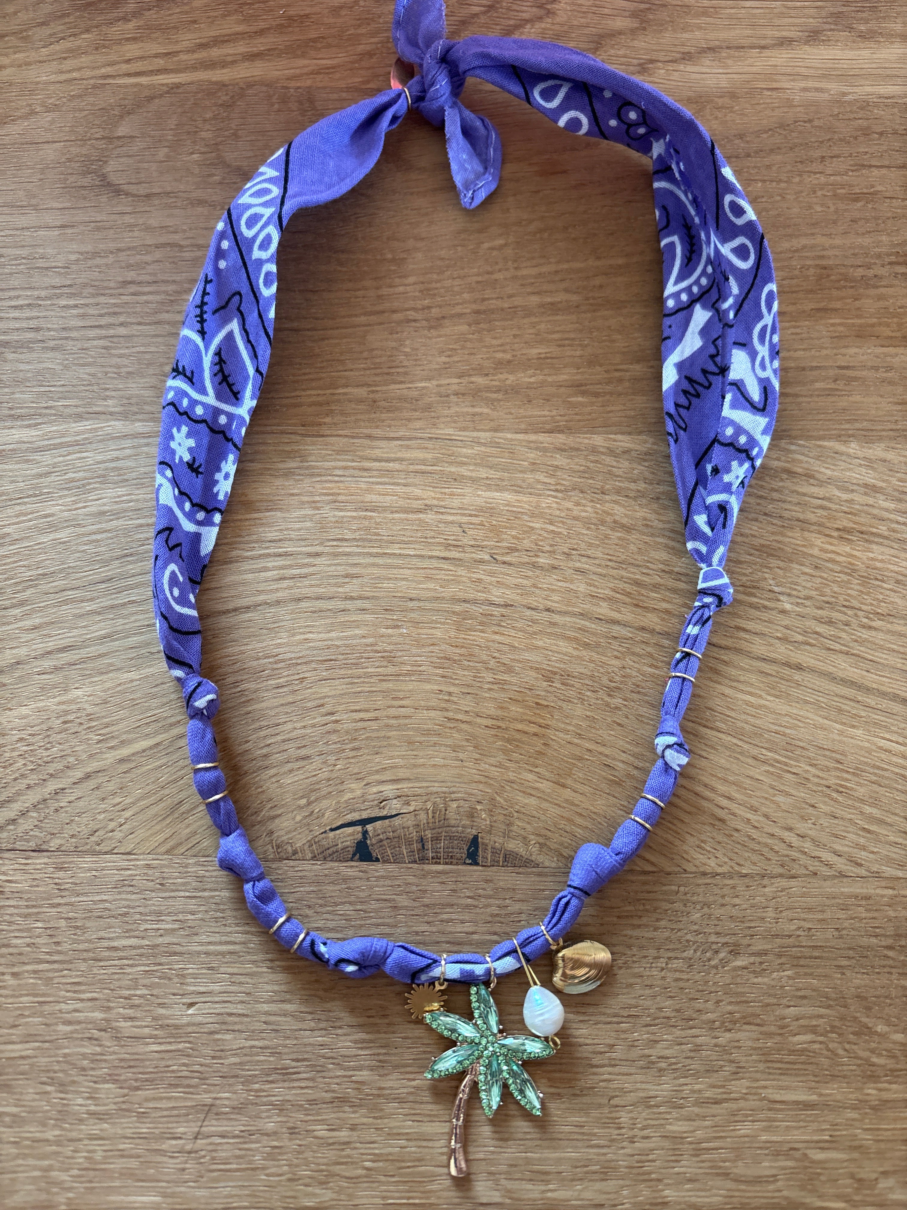 Kette Bandana lila dunkel
