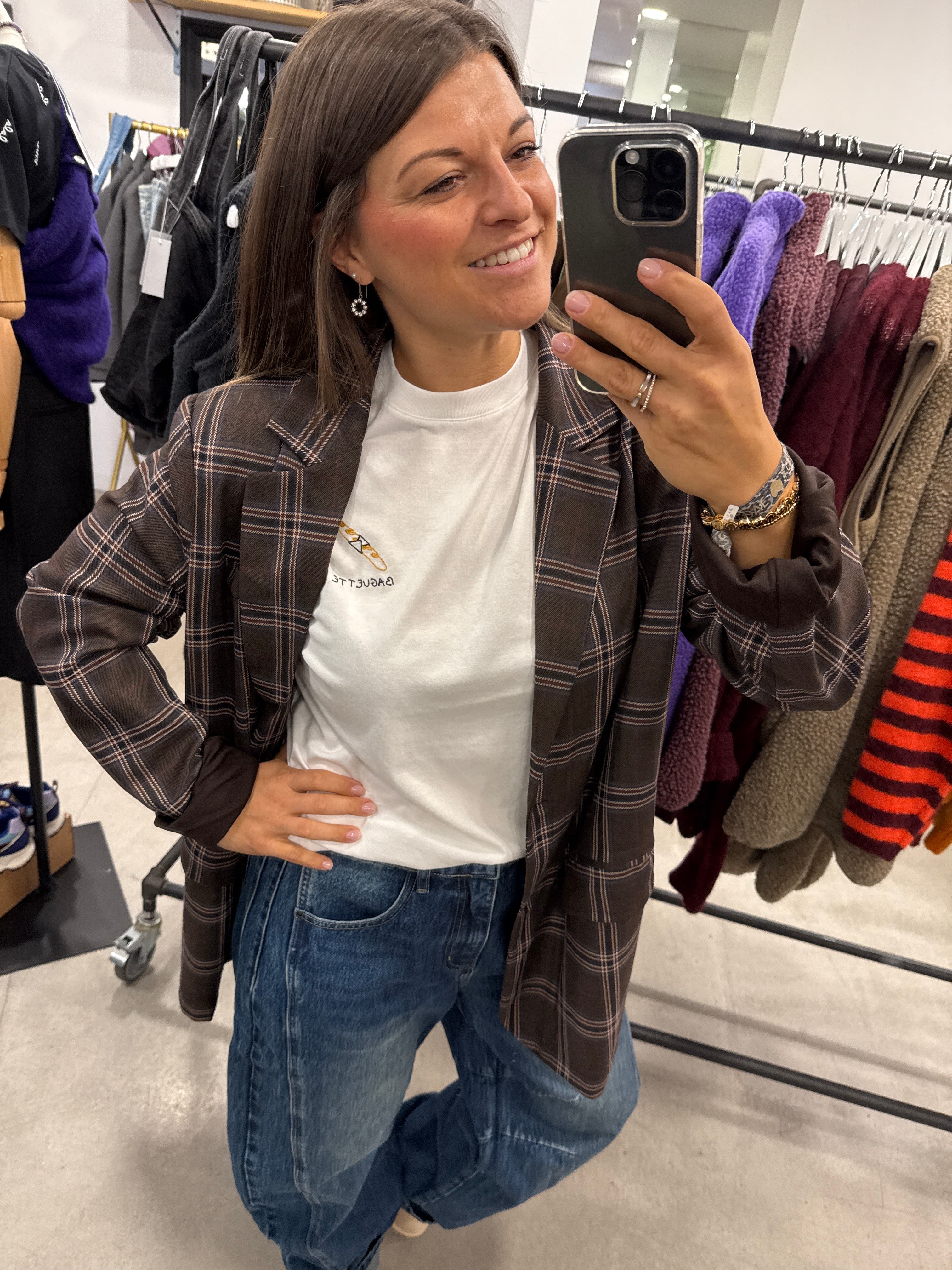 Blazer August