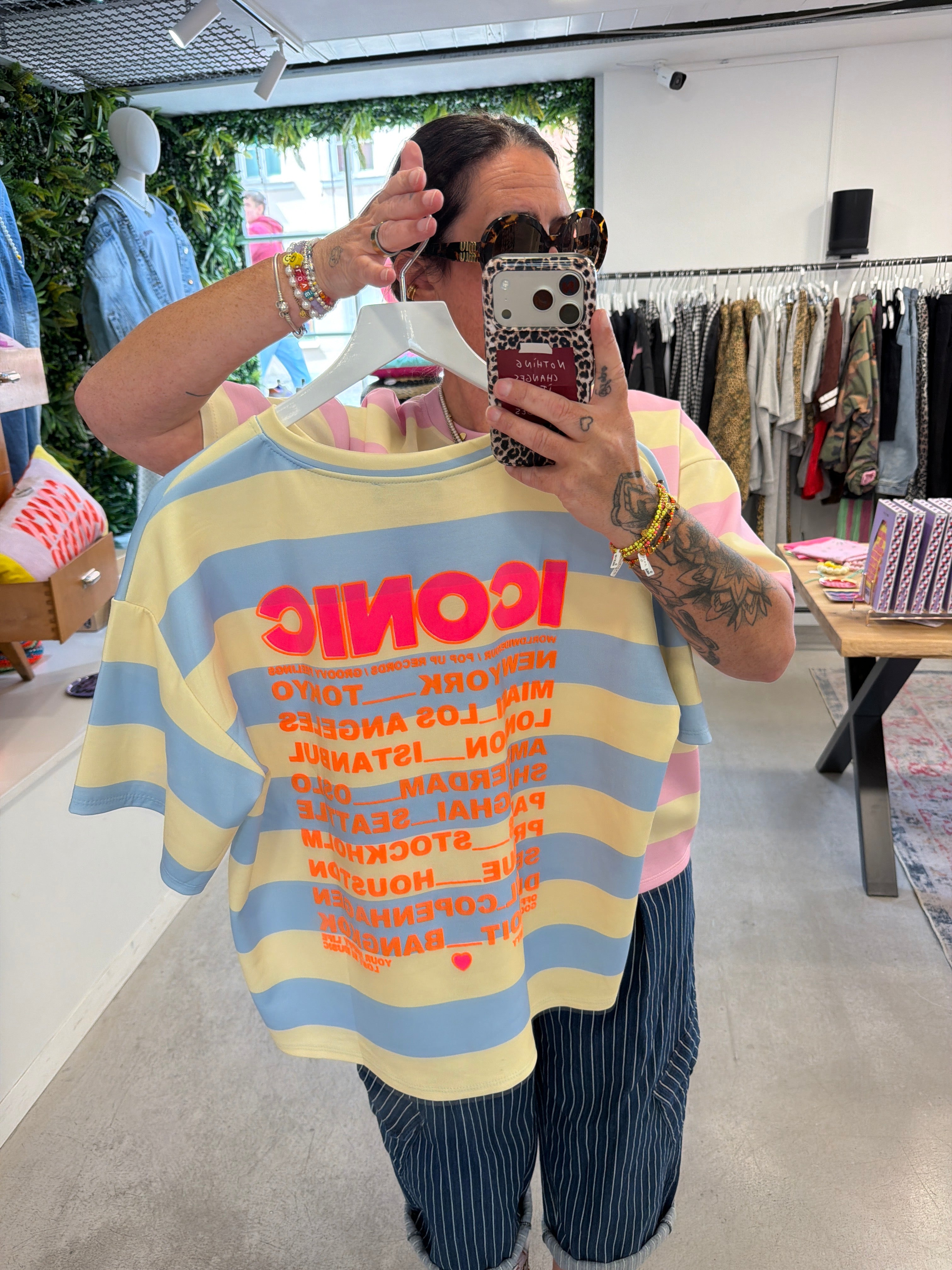 T-Shirt Iconic