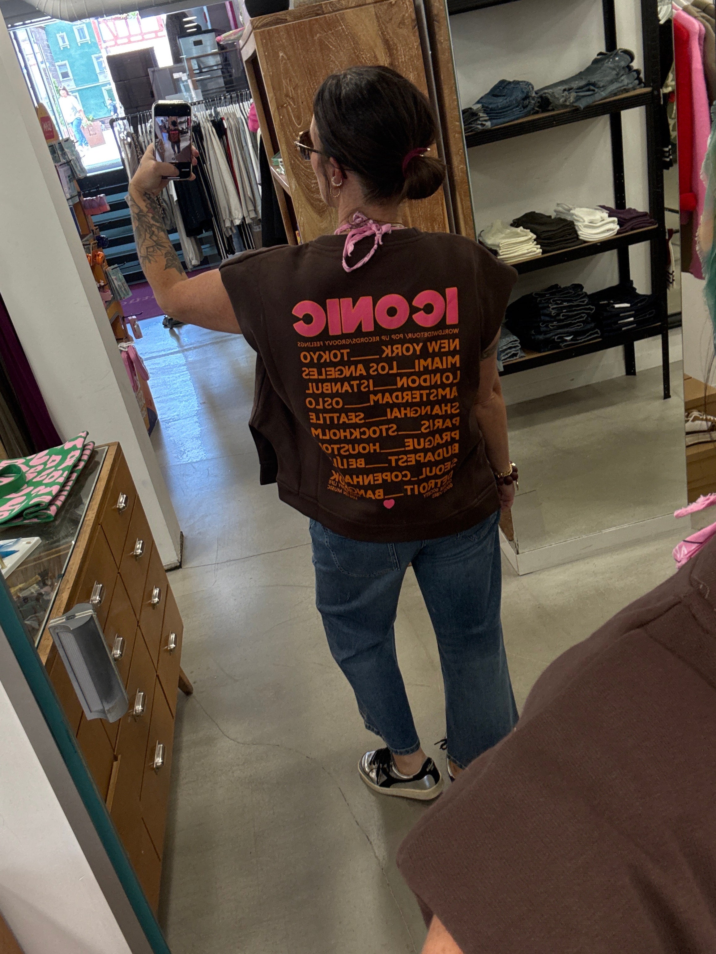 T-Shirt ICONIC