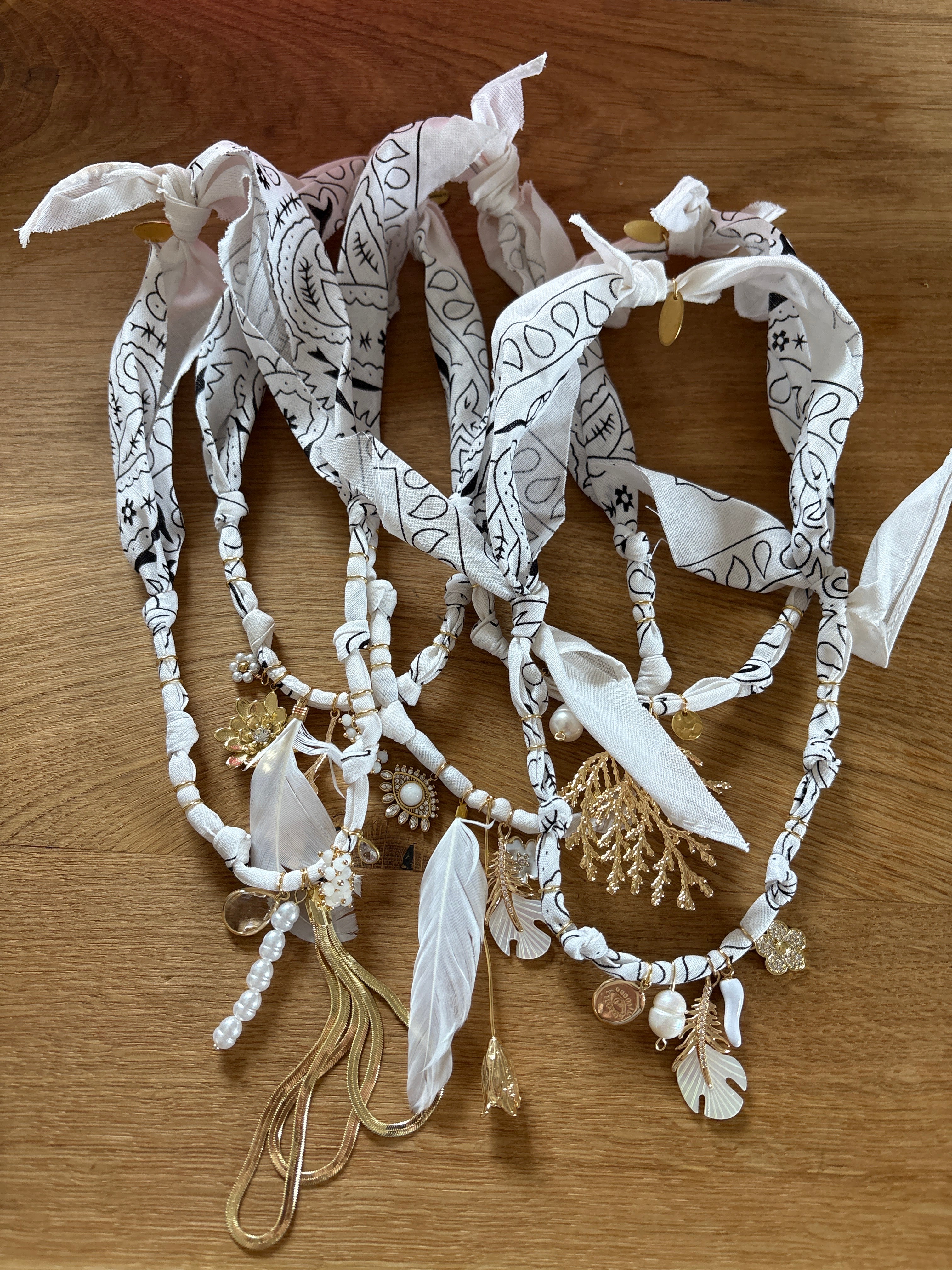 Kette Bandana weiß