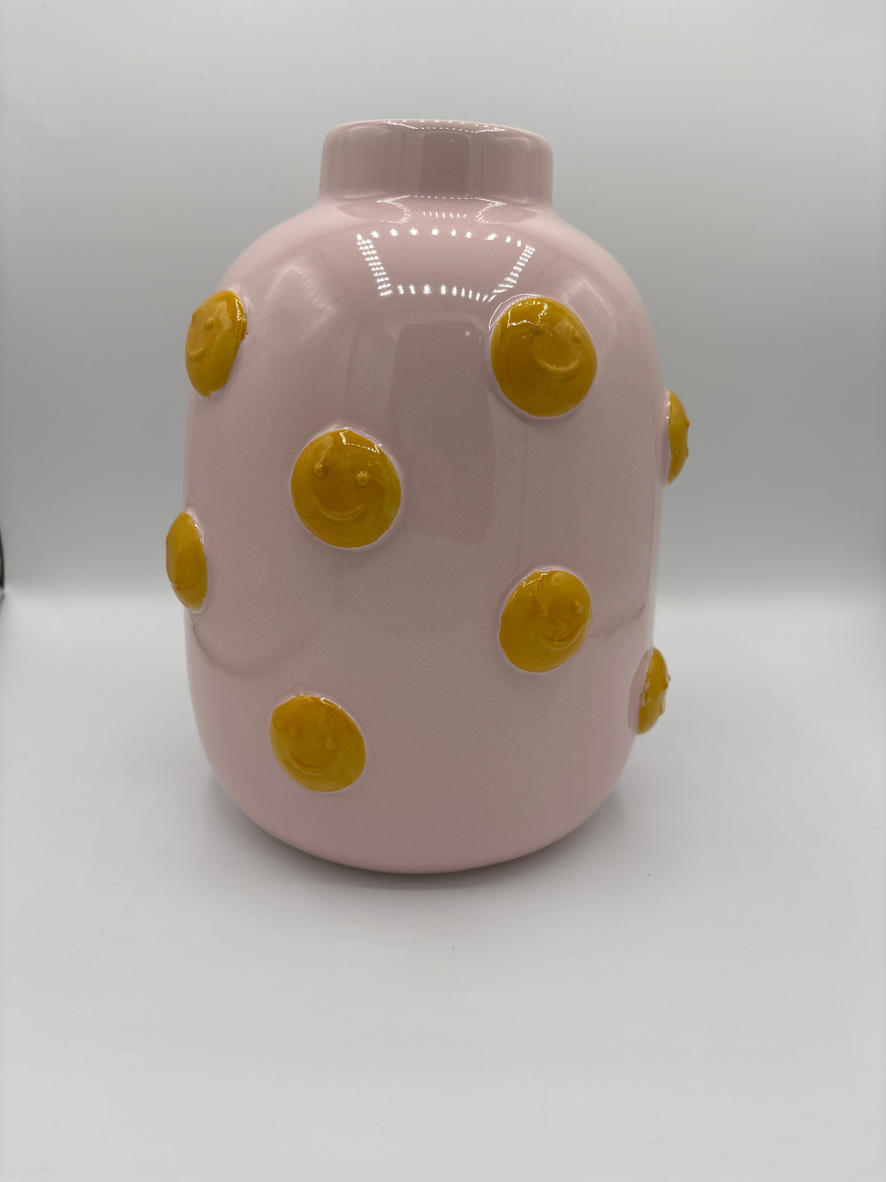 Vase all over Smiley