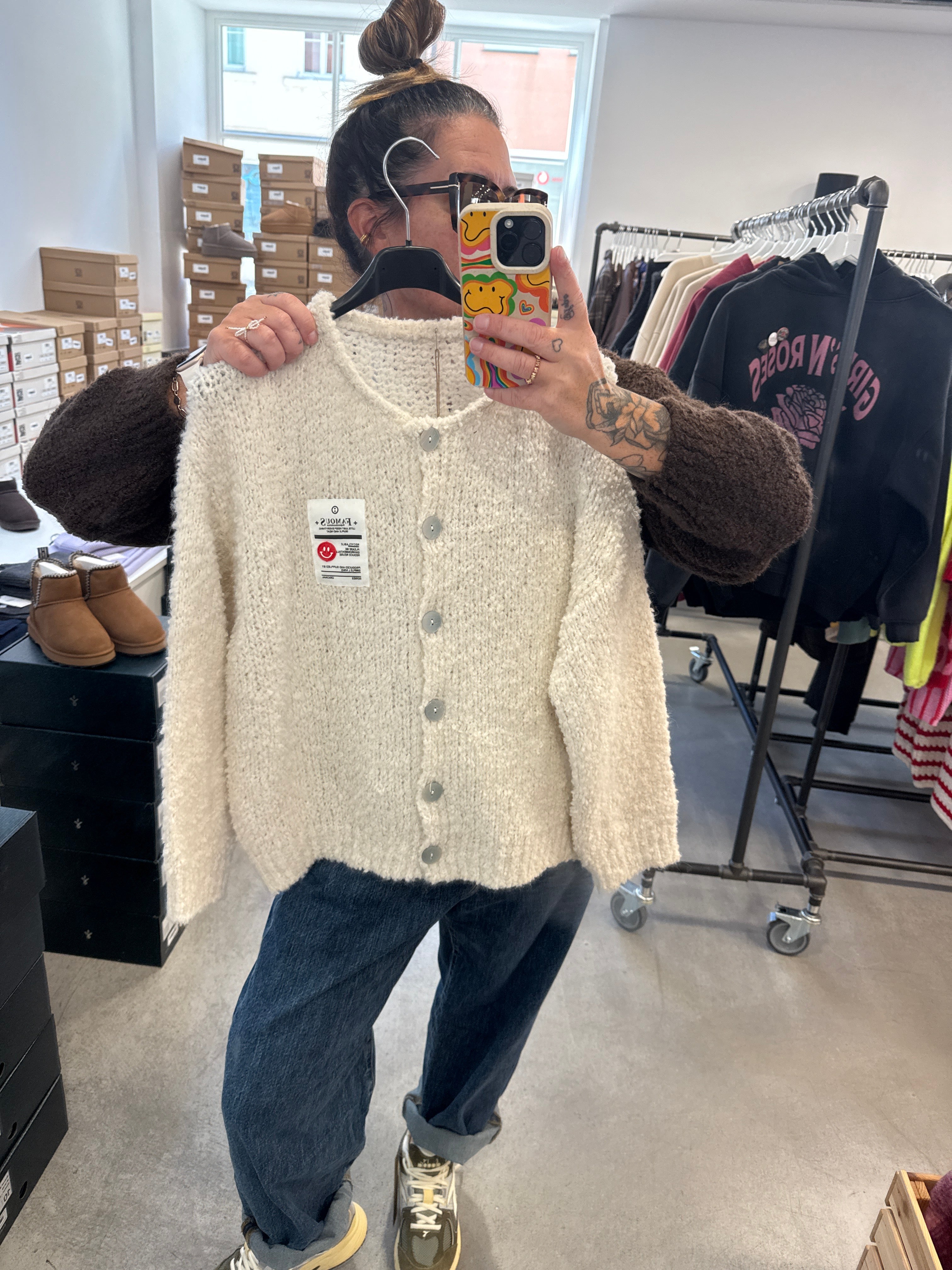 Cardigan Famous