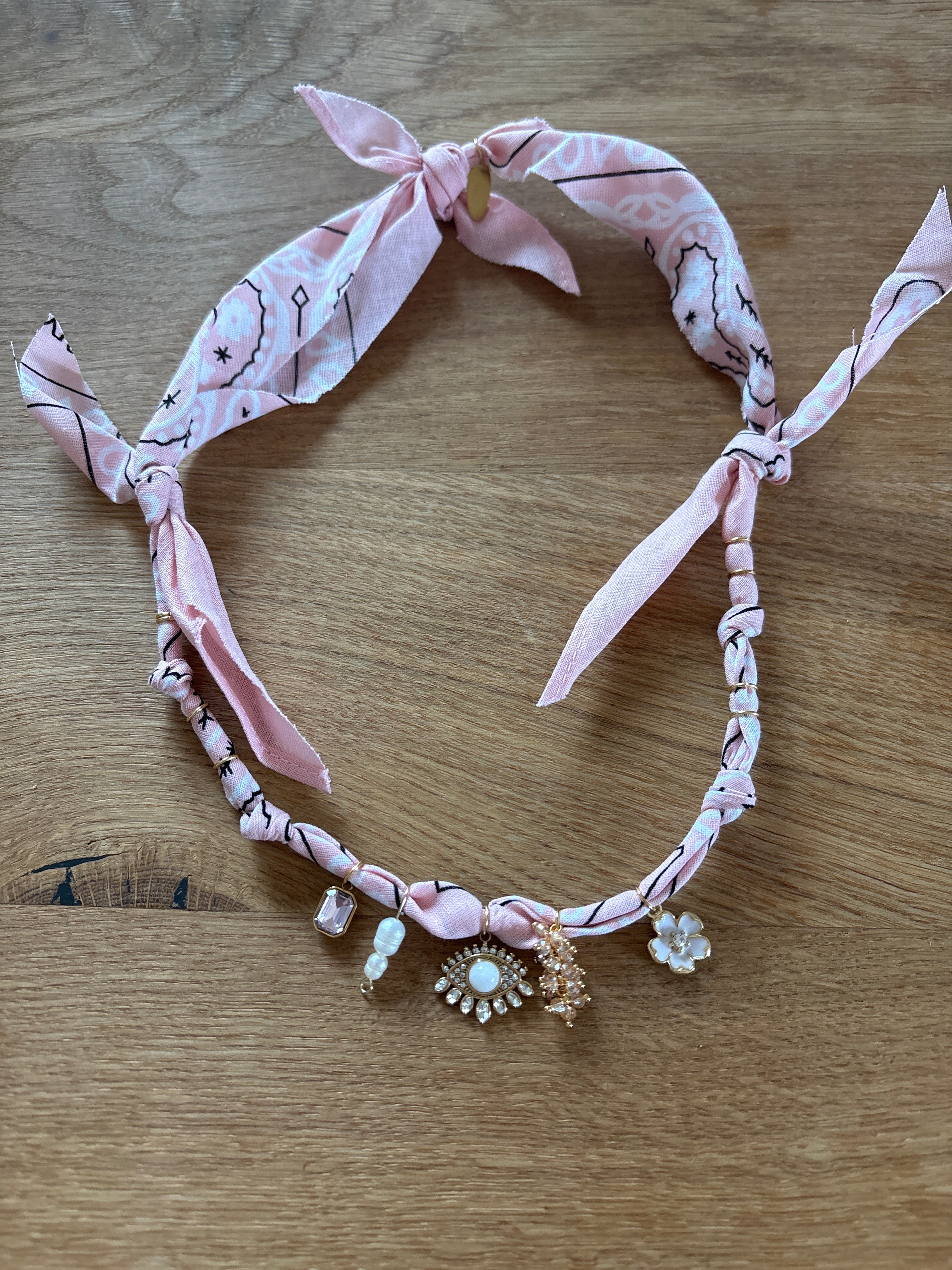Kette Bandana rosa