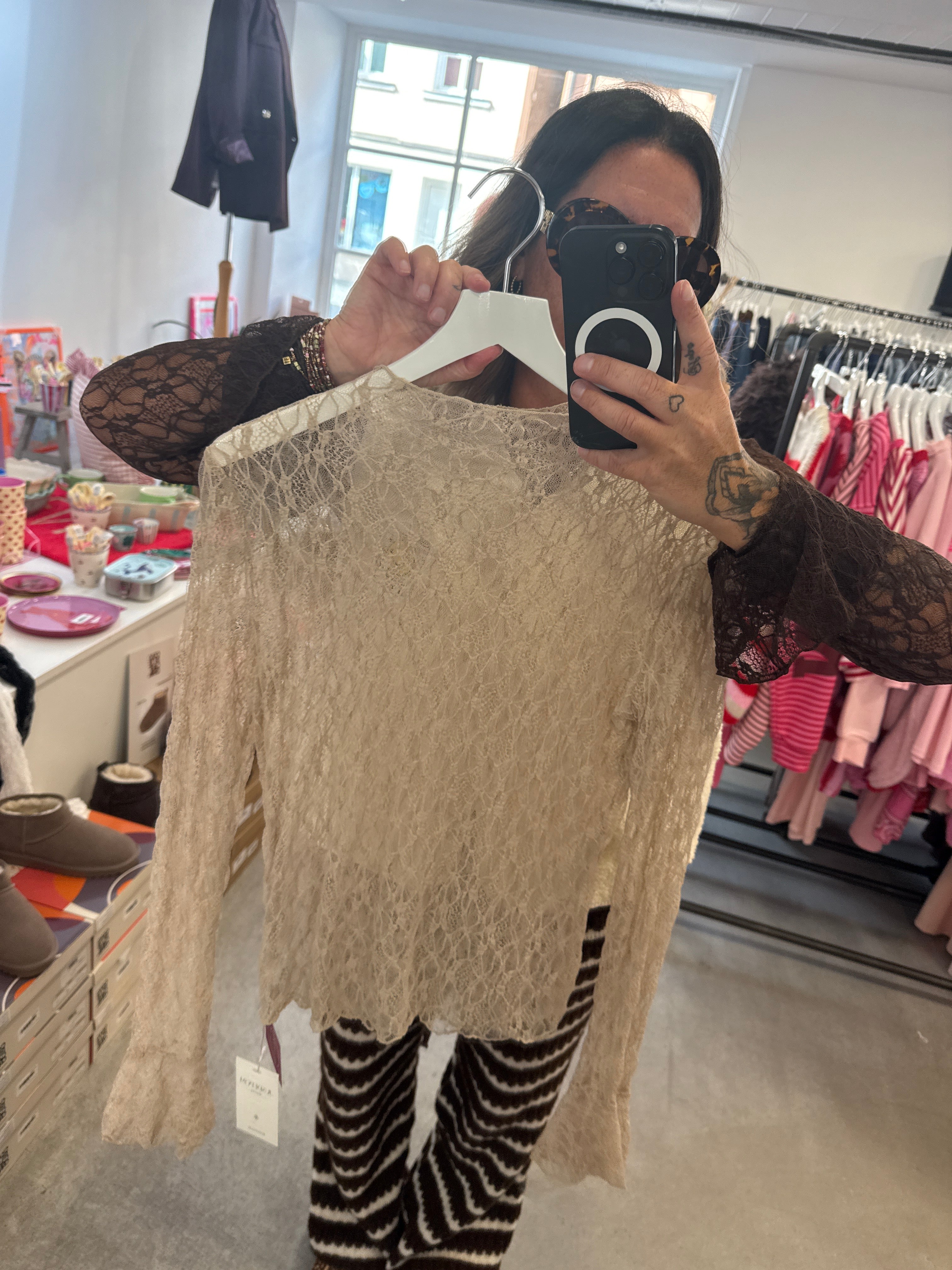 Longsleeve Mesh lace