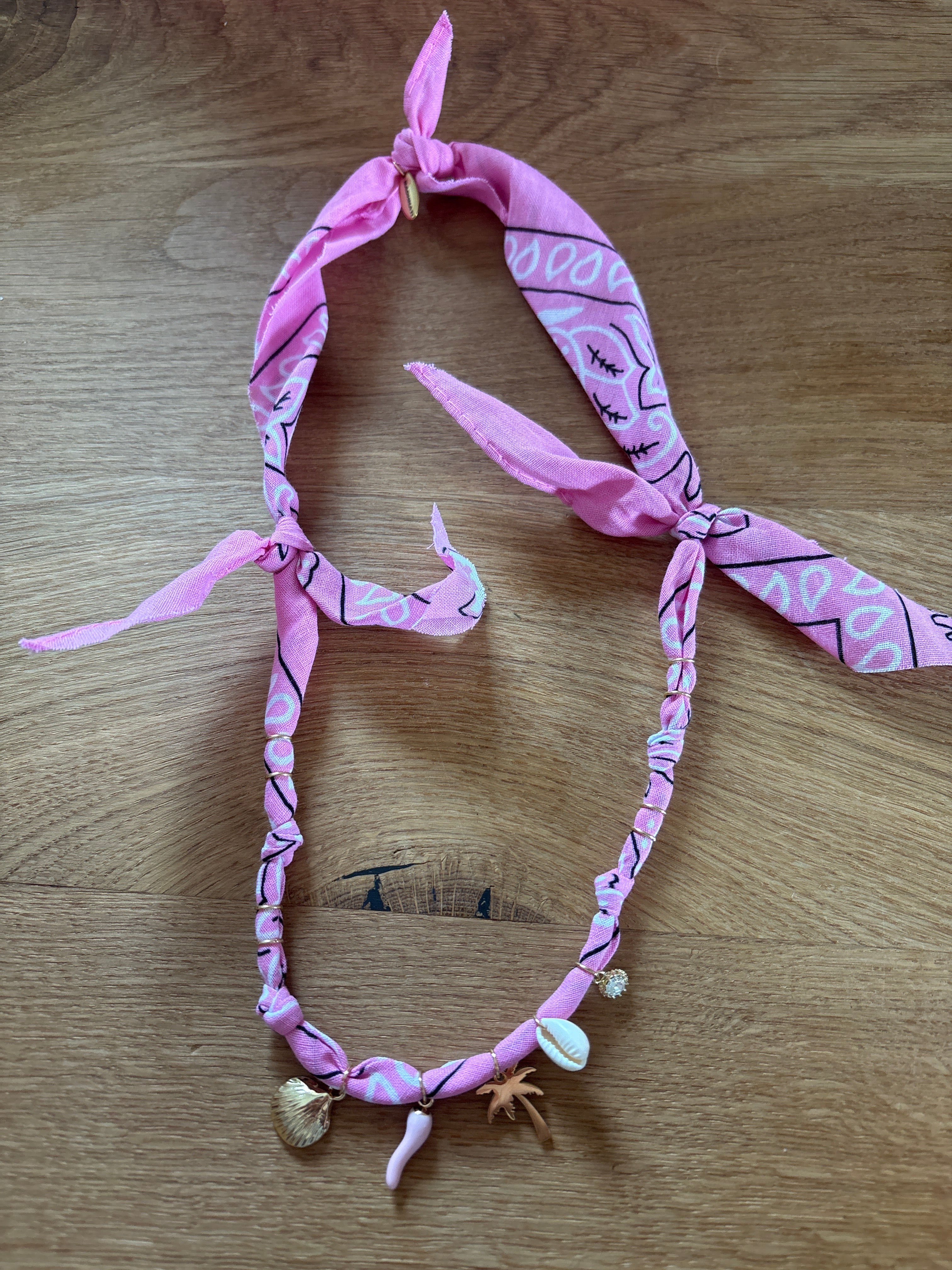 Kette Bandana rosa-pink