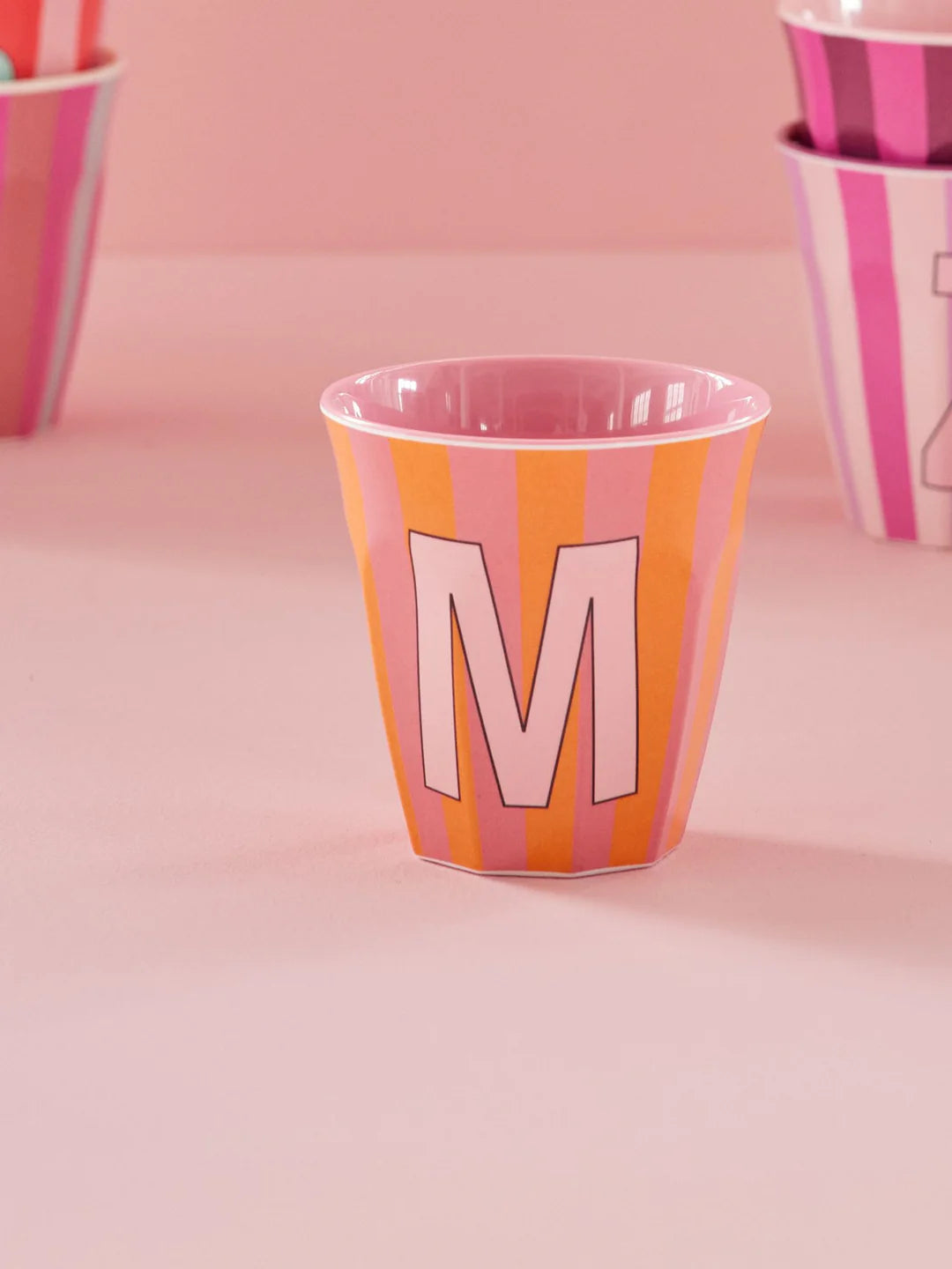 Rice Becher A-Z Rosa Stripe