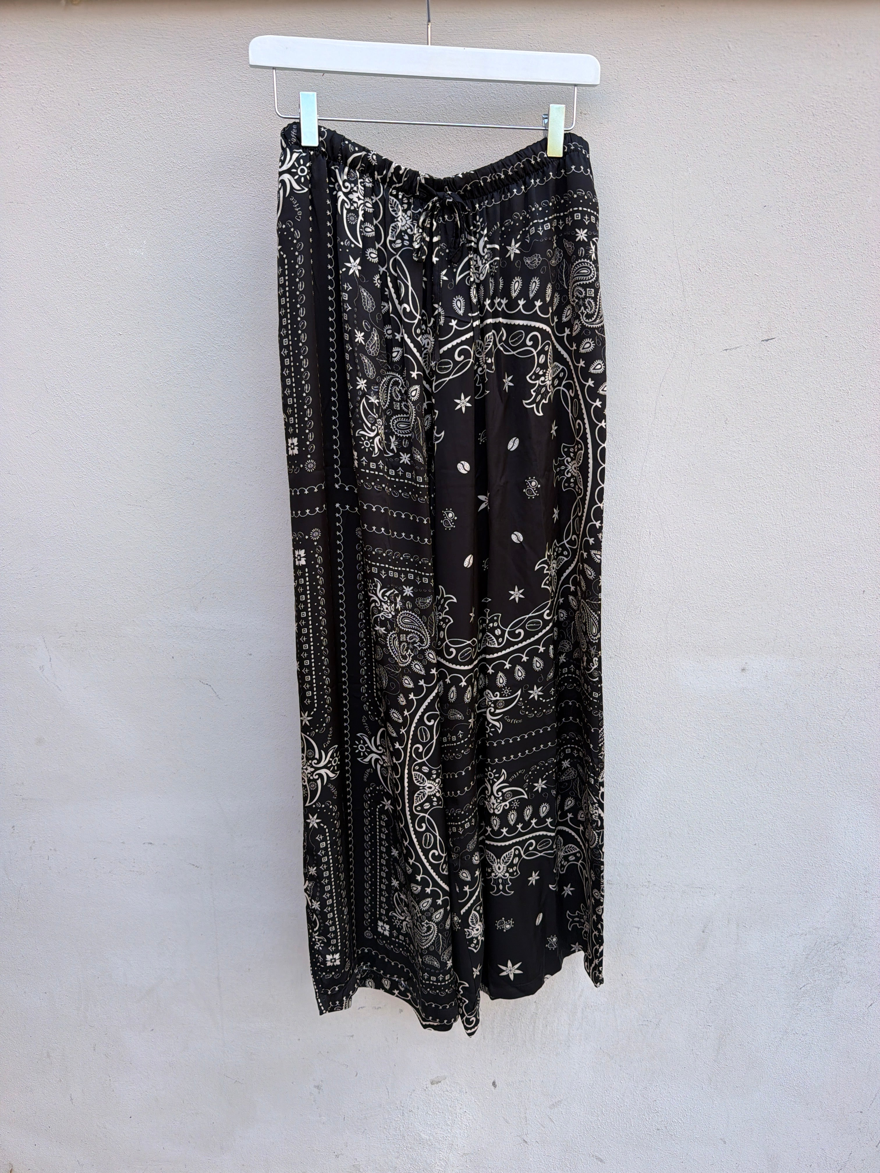 Hose Paisley