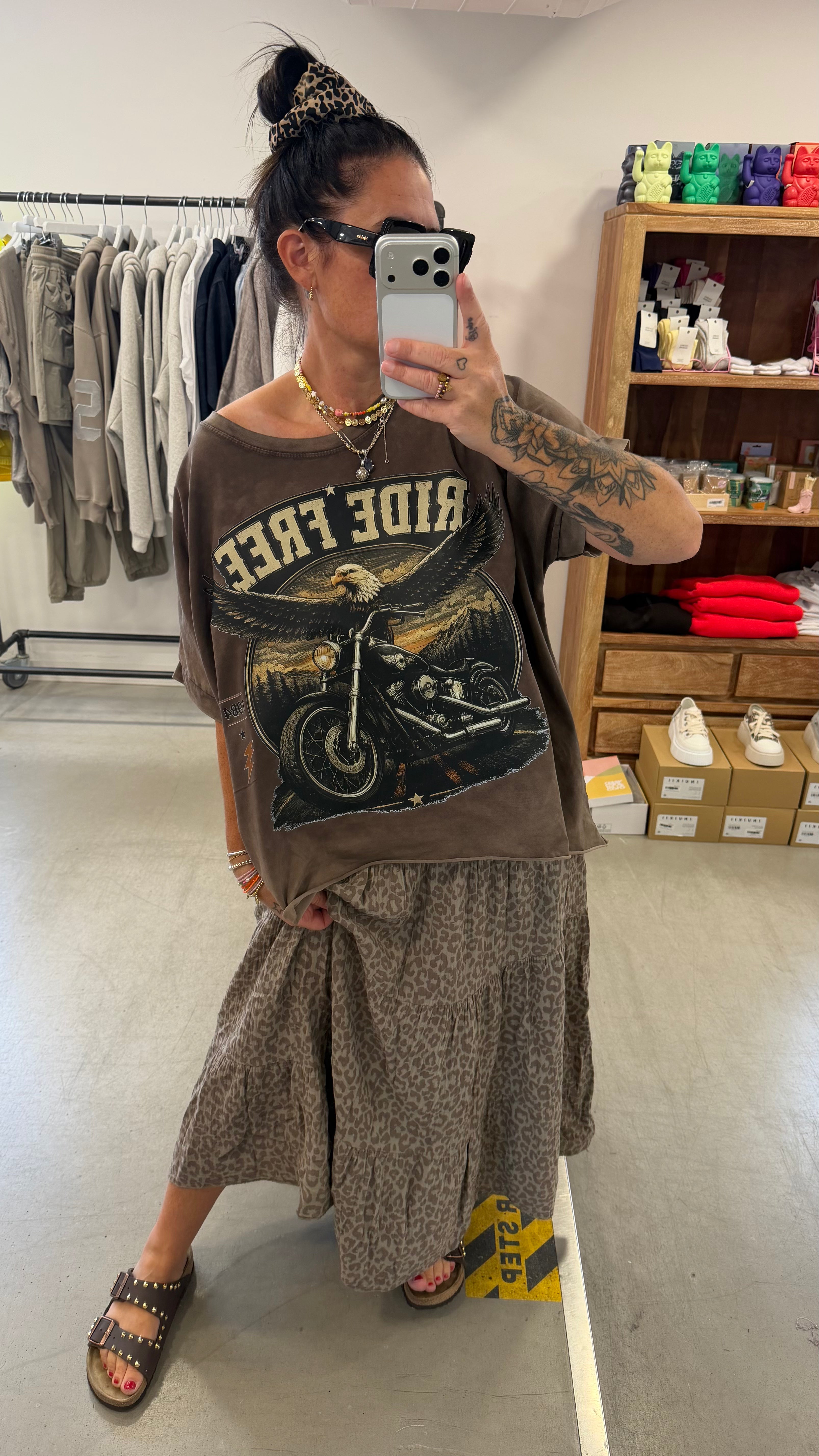 T-Shirt Ride Free