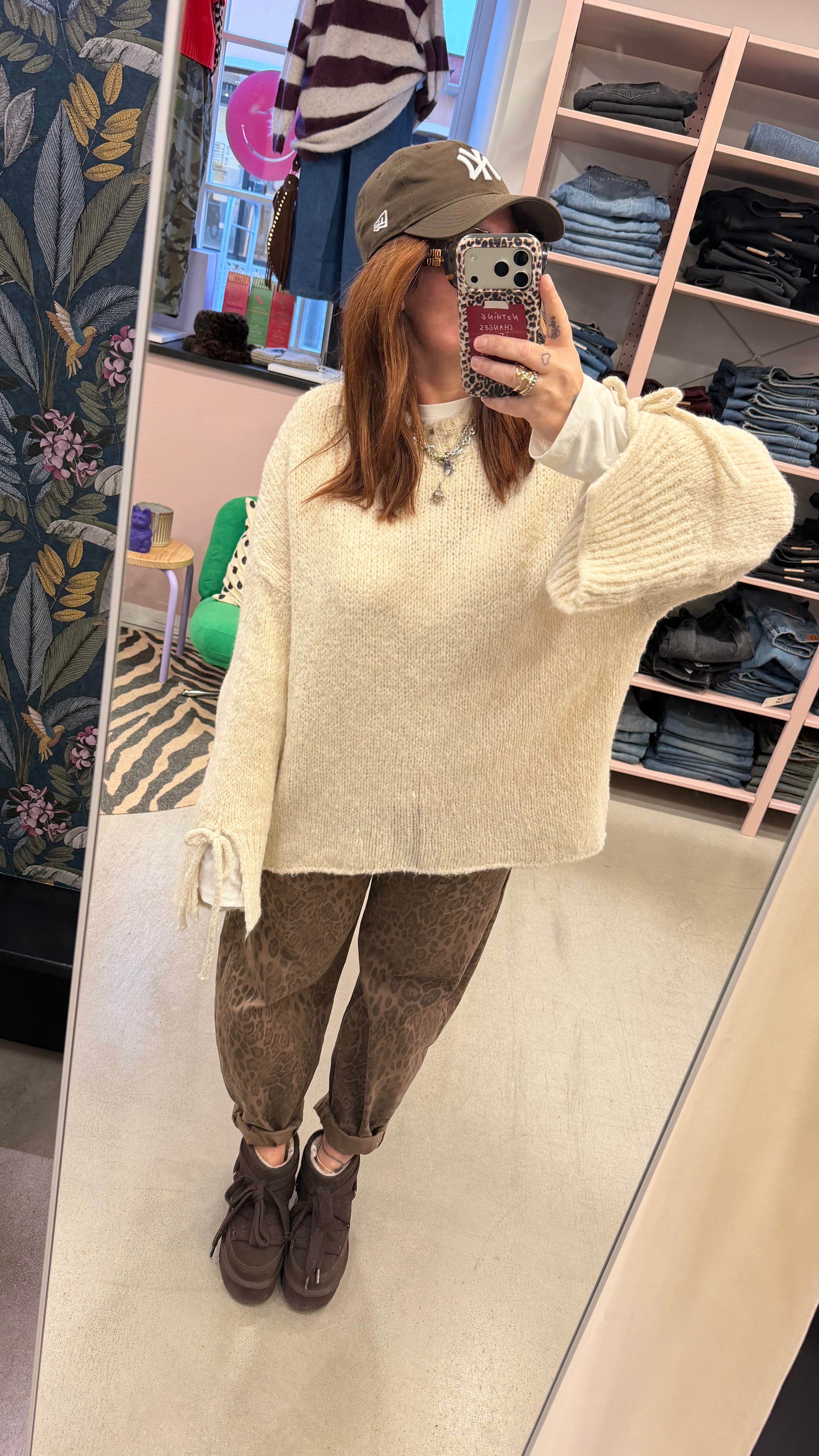 Pullover Ribbon