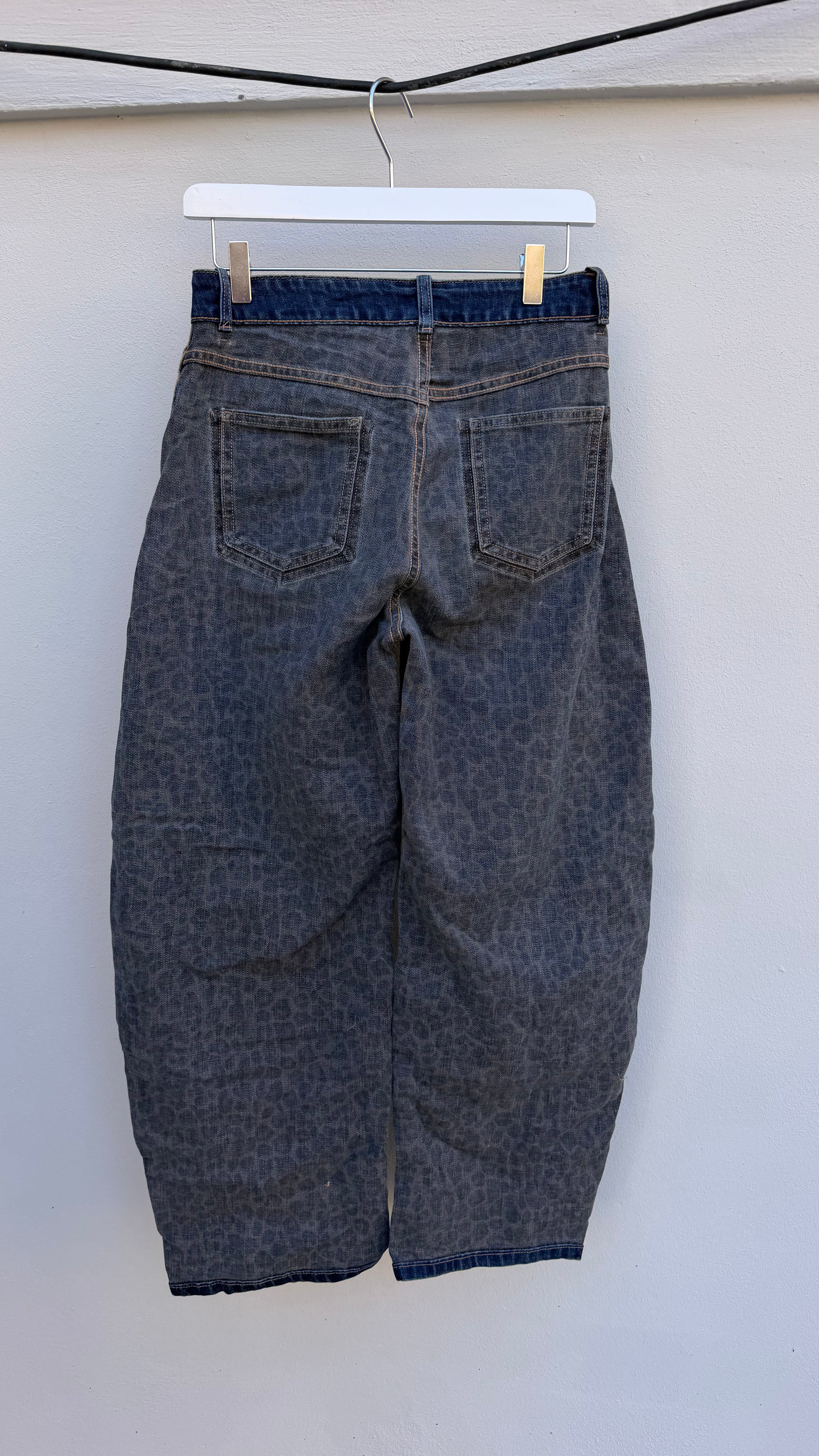 Hose Leo