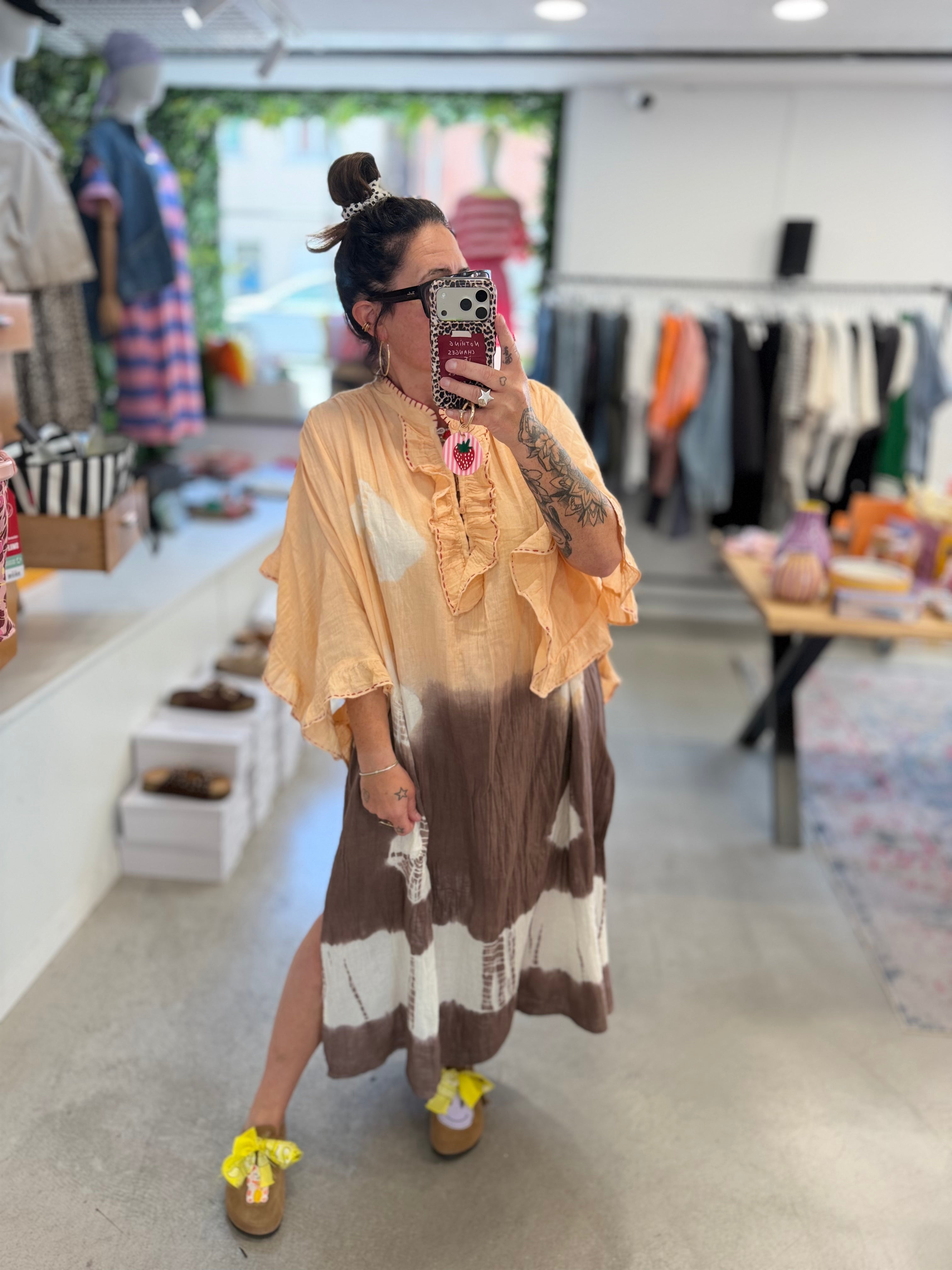 Kleid Batik