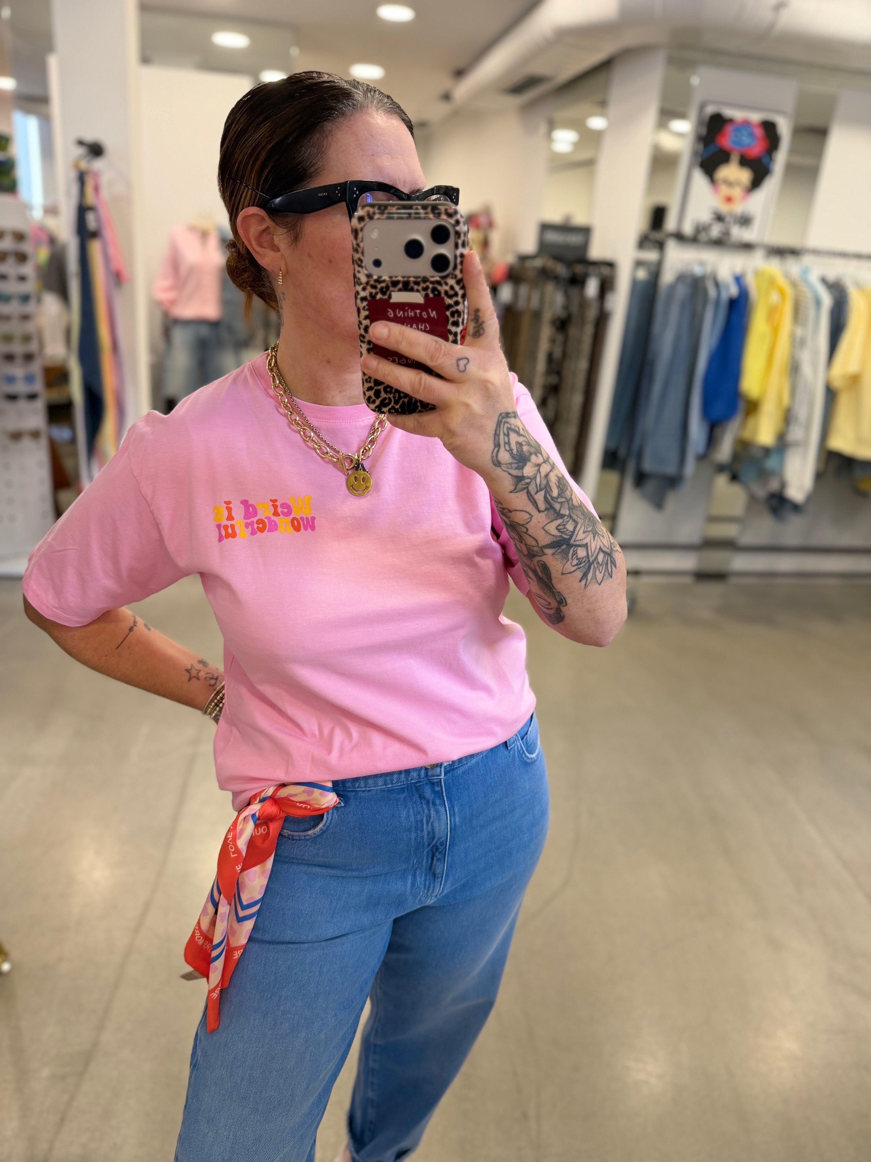 T-Shirt Weird