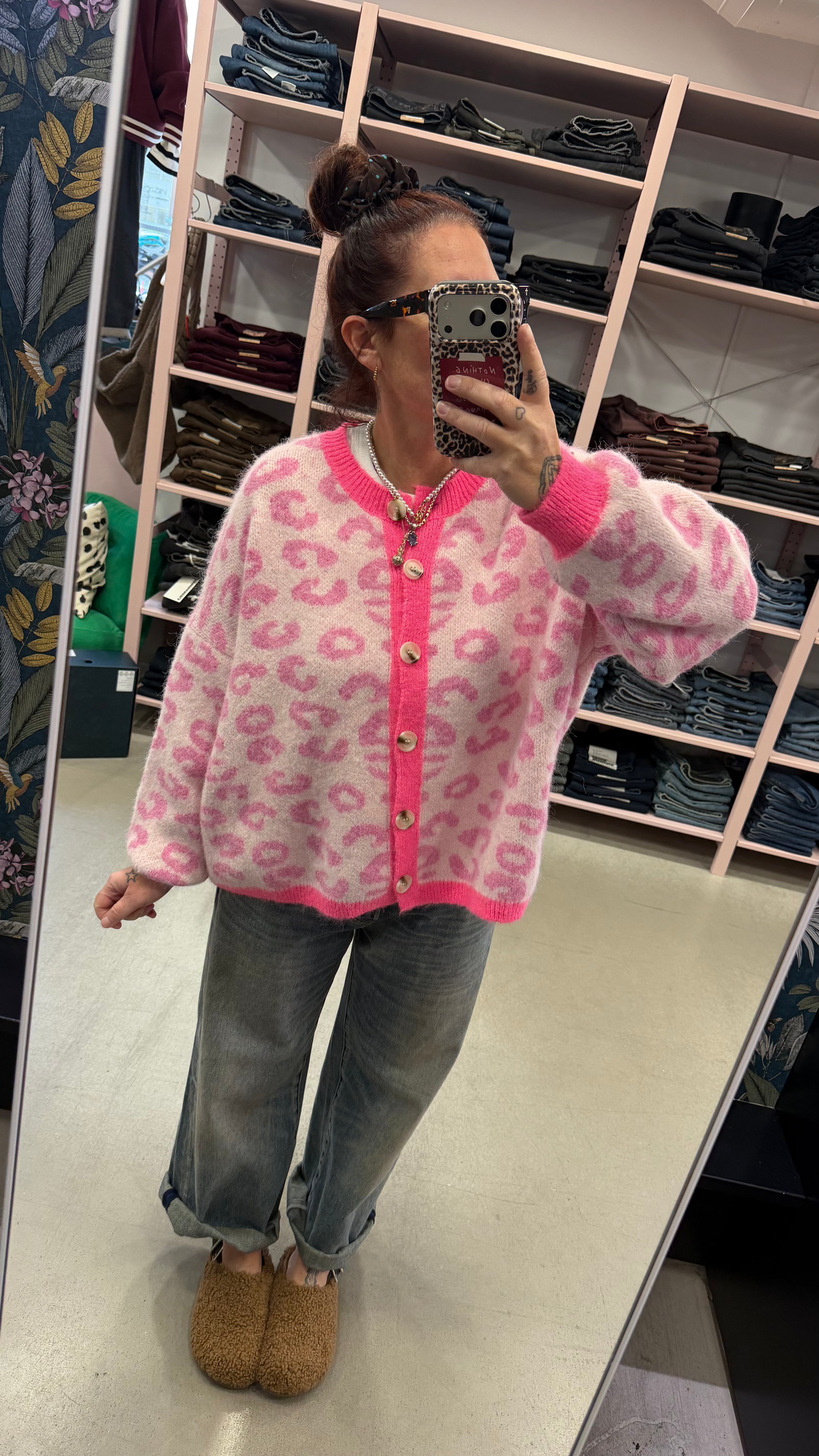 Cardigan Leo