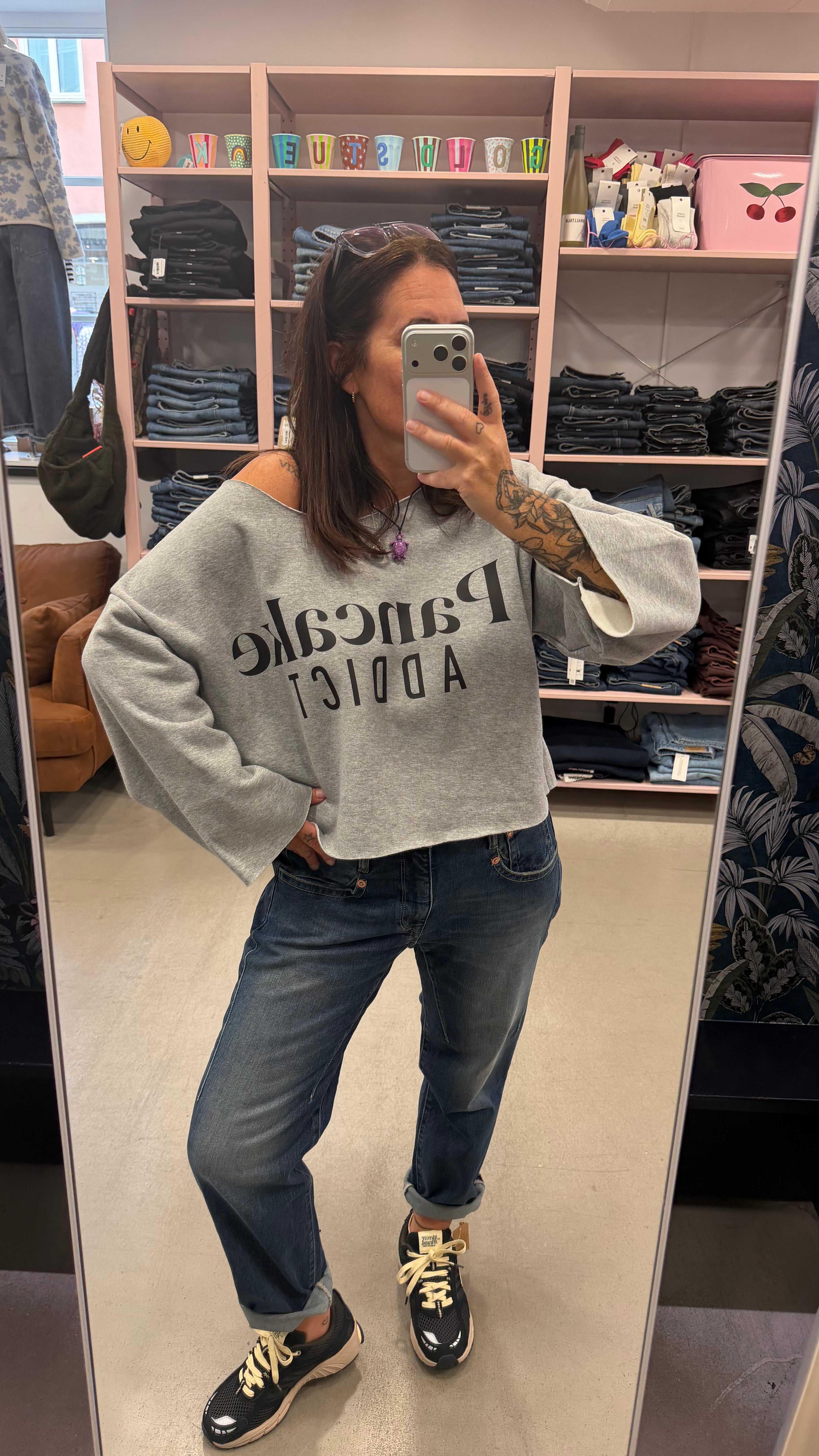 Pullover Pancake Addict
