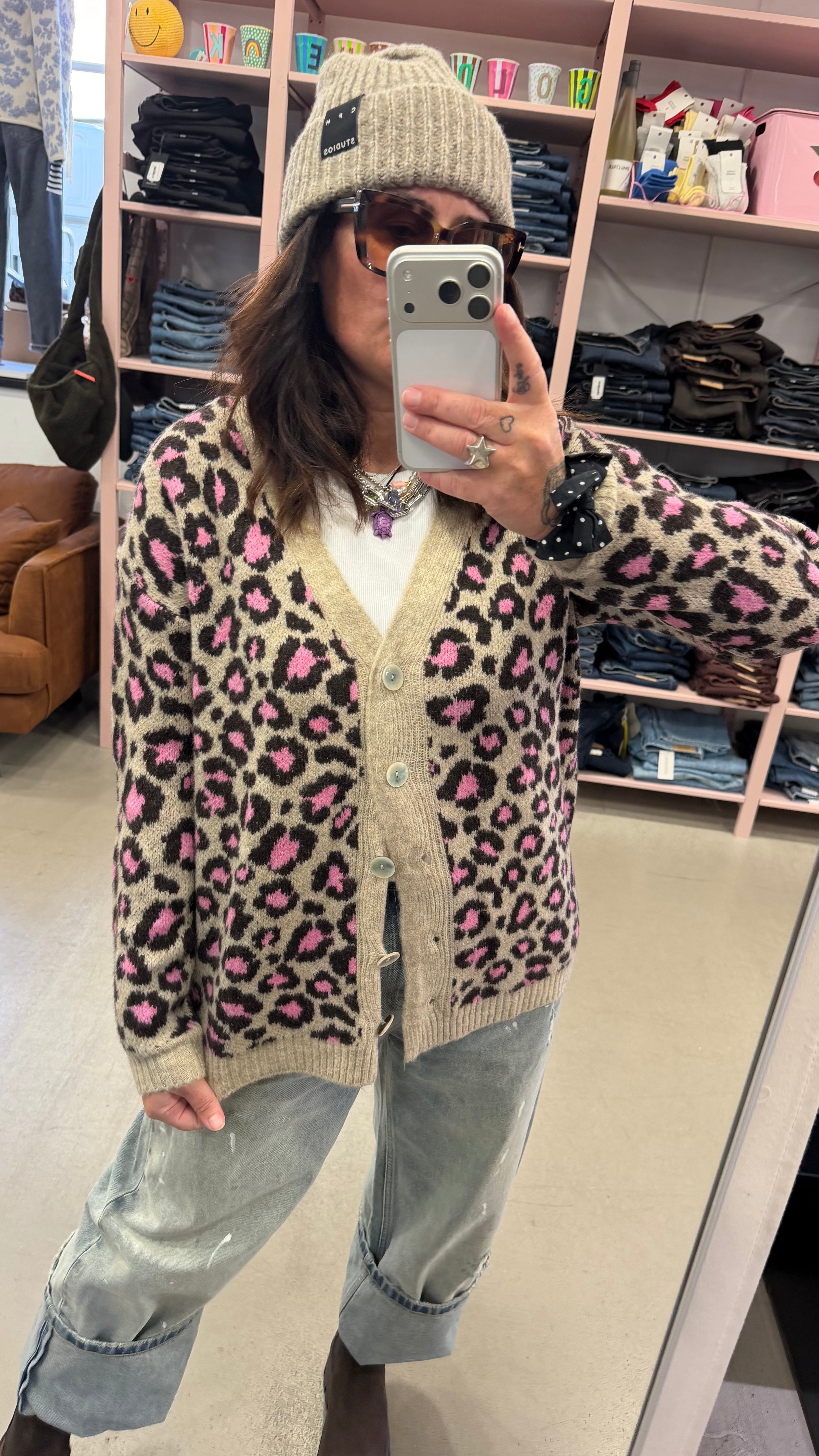 Cardigan Leo