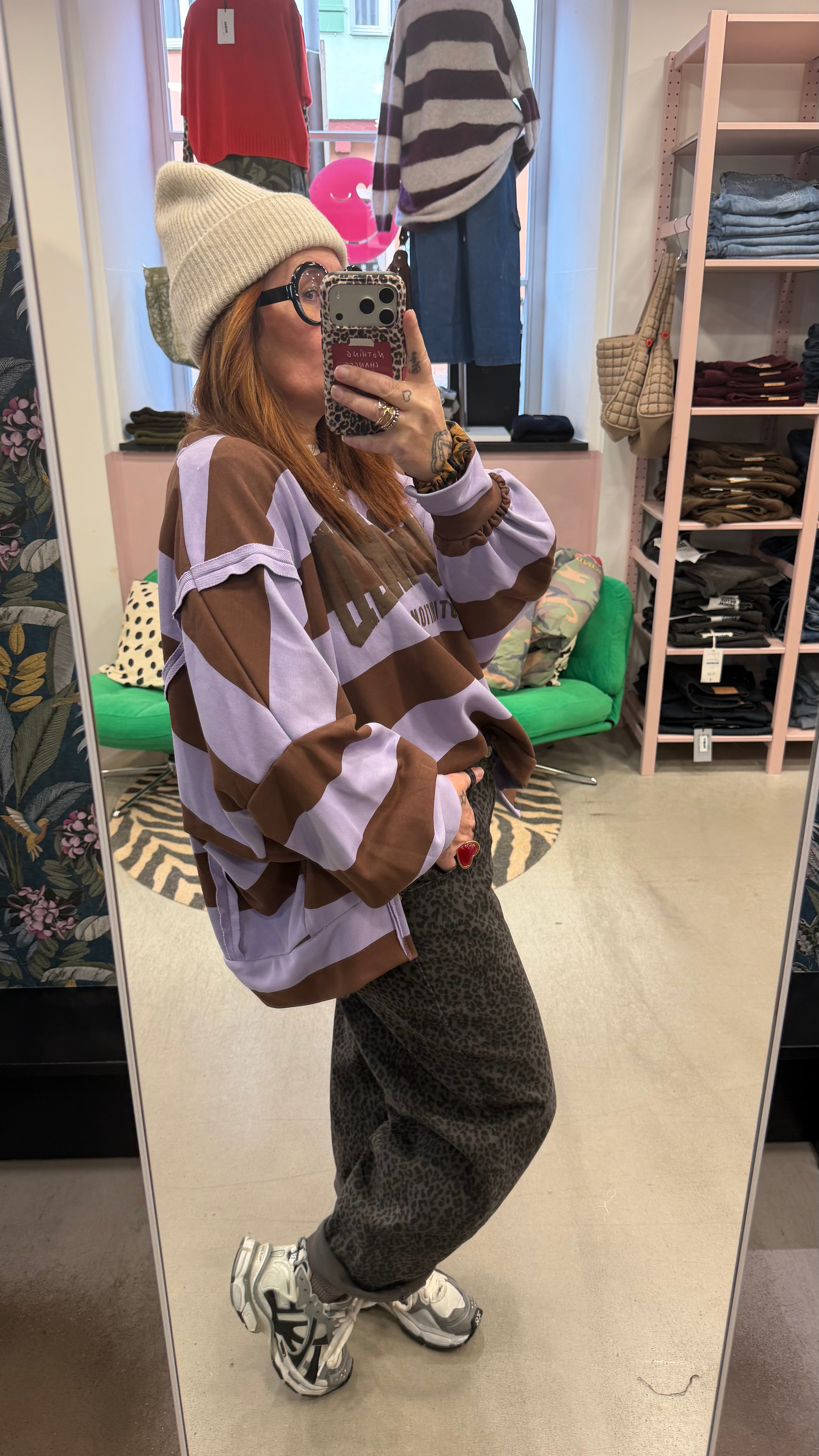 Pullover Inspired