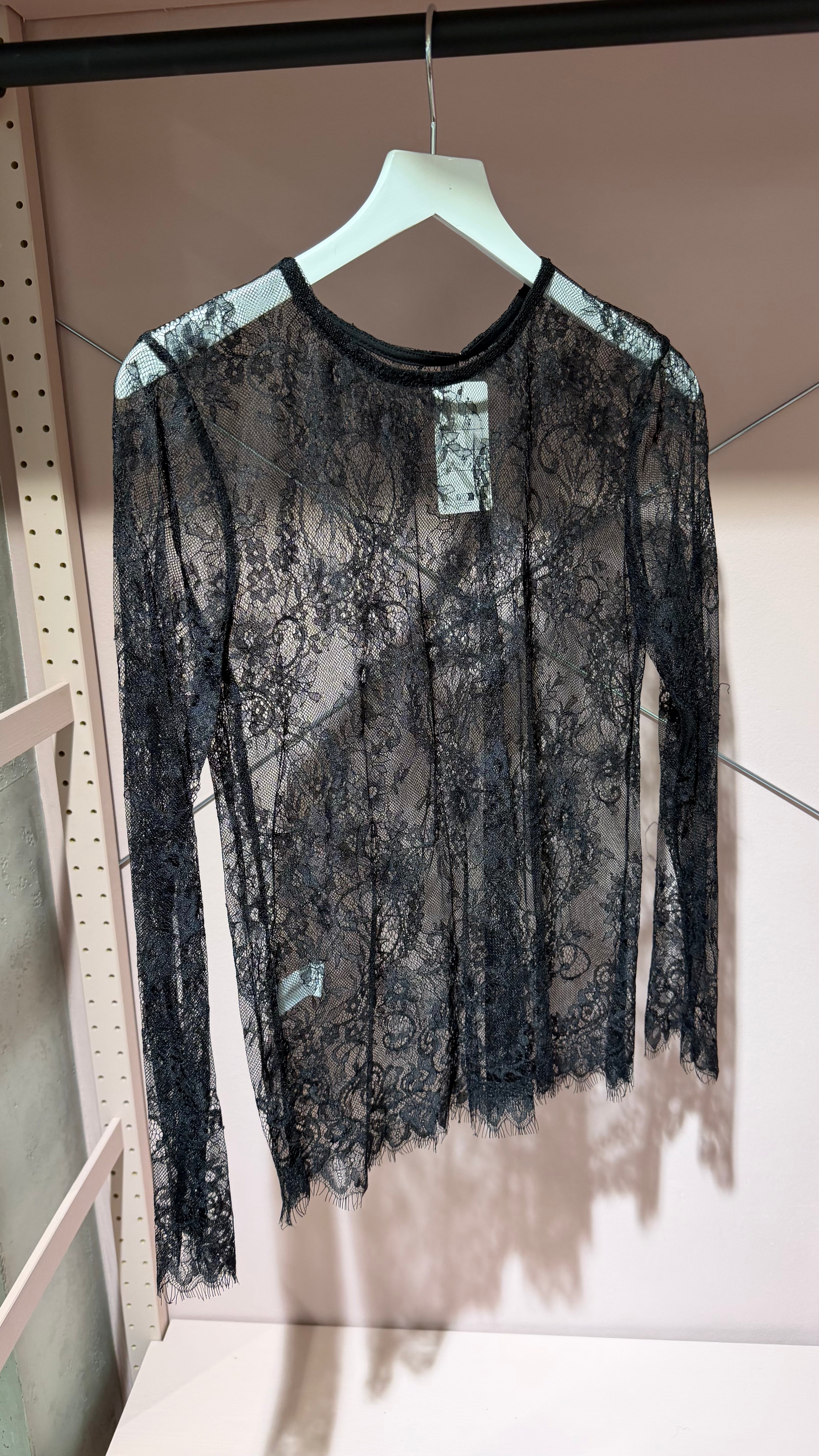 Mesh Lace
