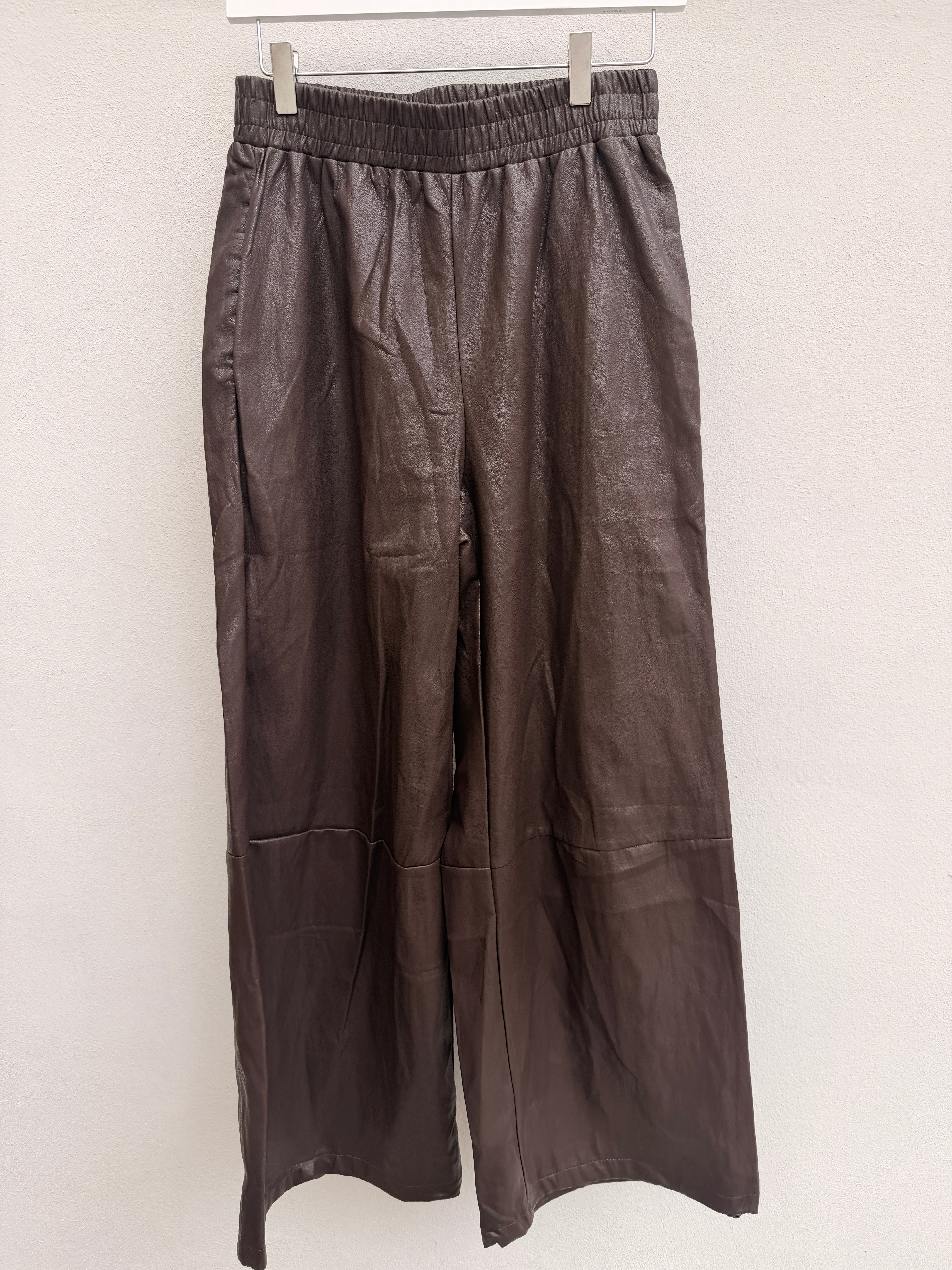 Hose Leather