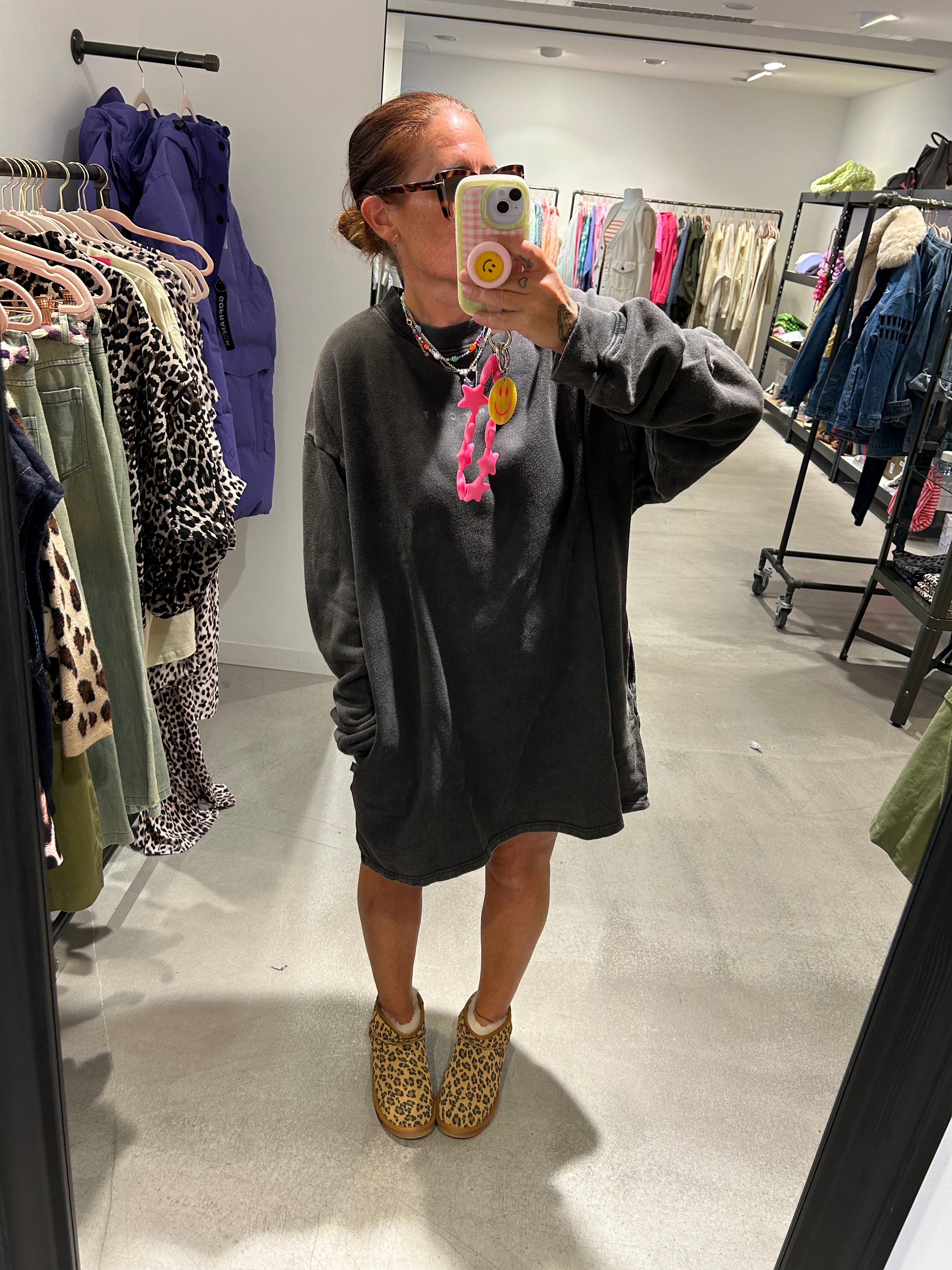 Kleid Outryght Tee Dress Smiley