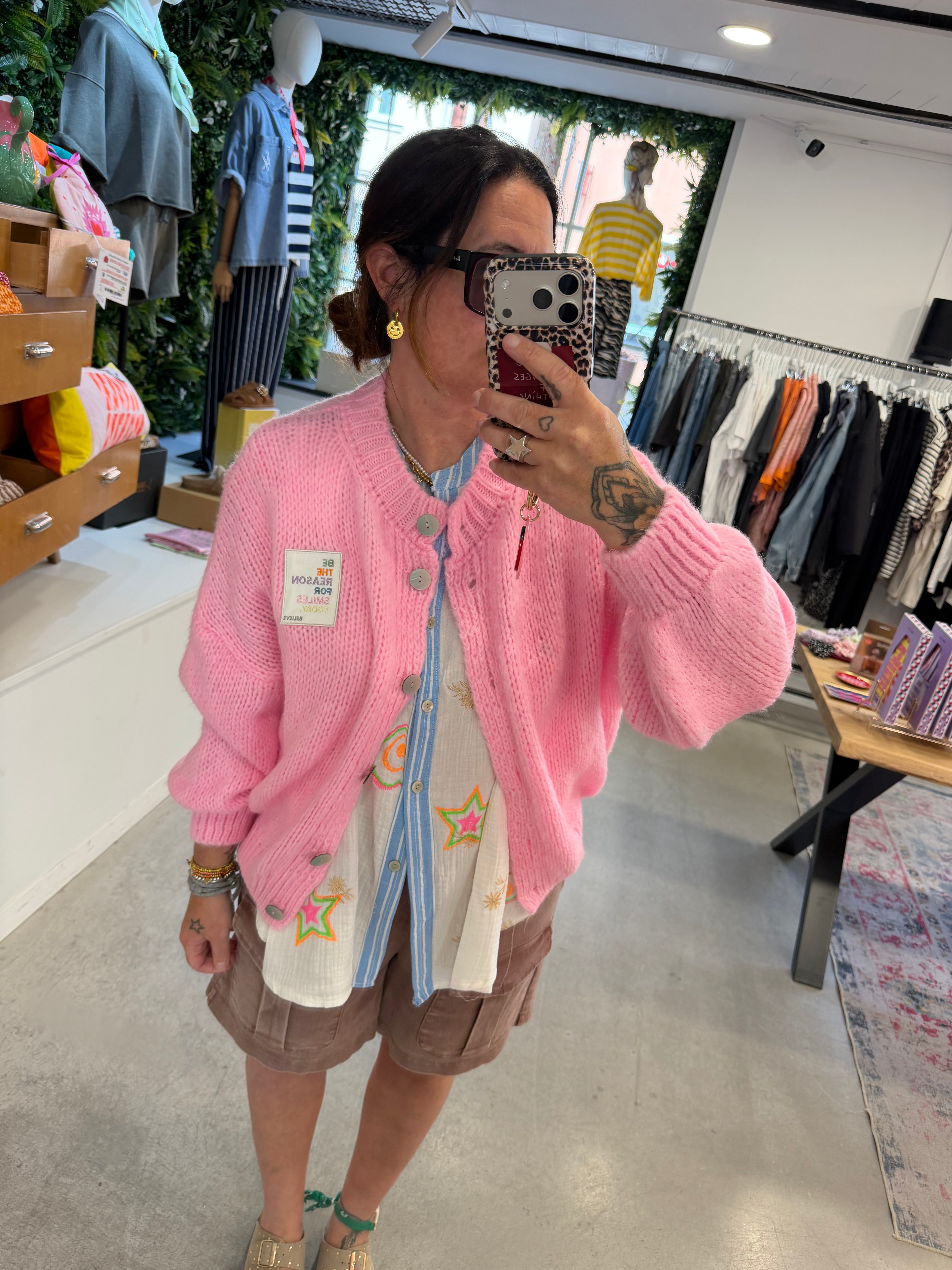 Strickjacke Reason