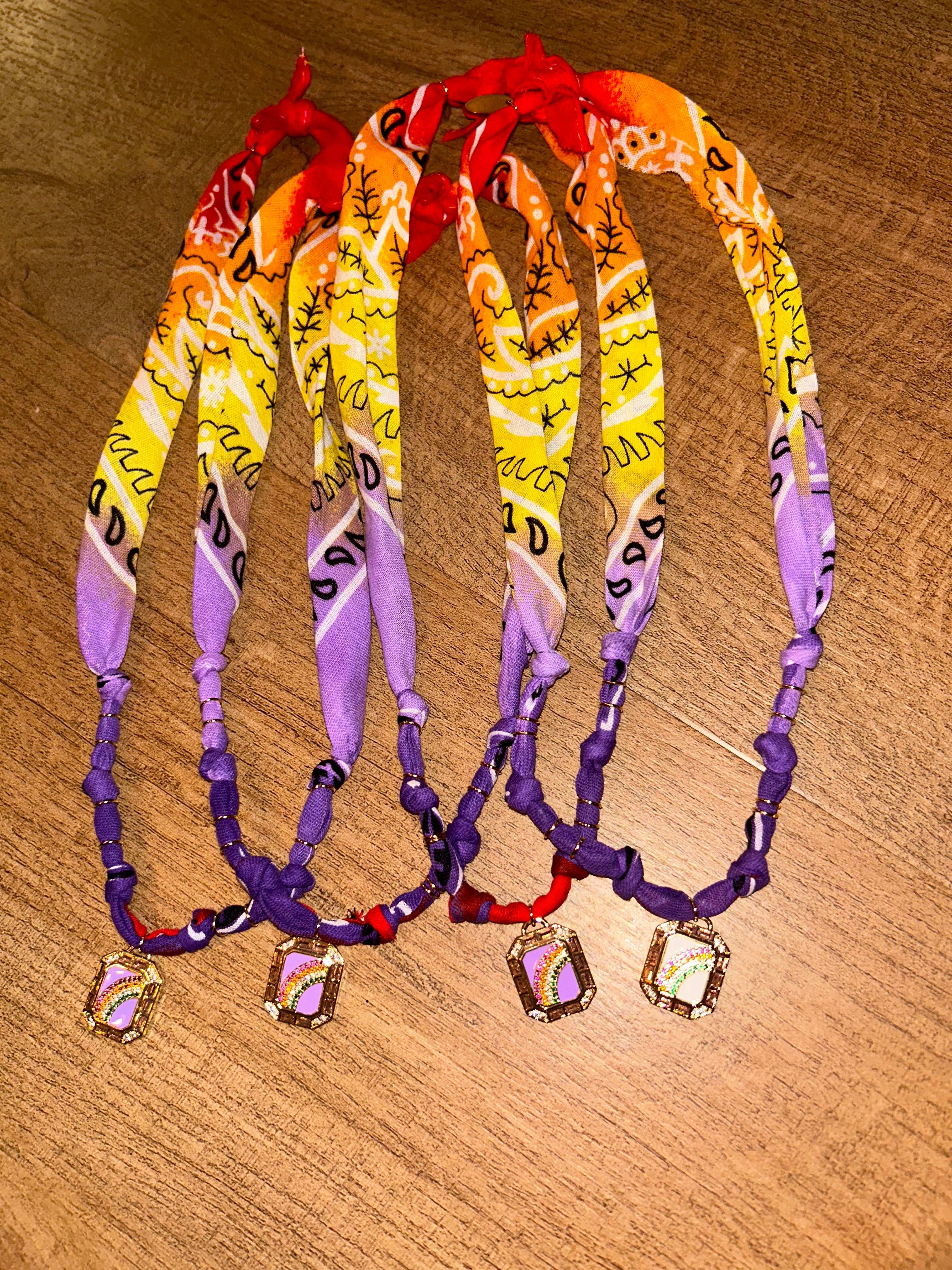 Kette Bandana Rainbow lila