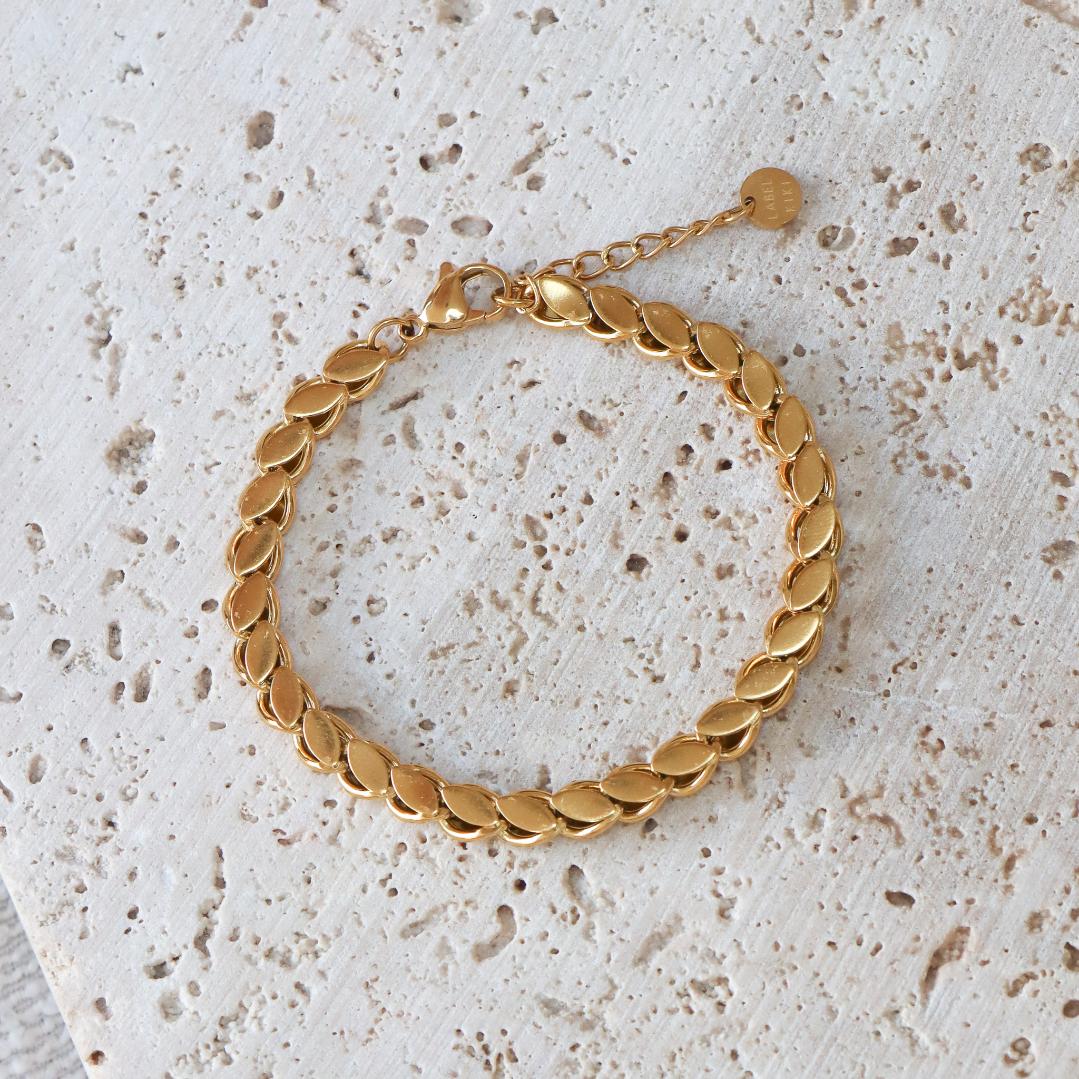 Spirit bracelet gold