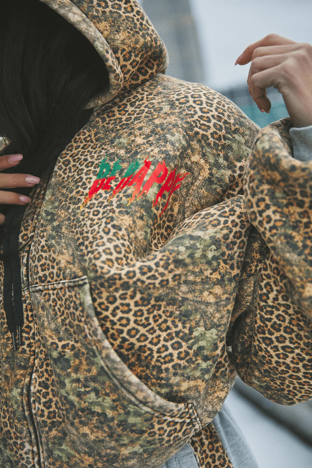 Sabbi LEOPARD PADDED BOMBER