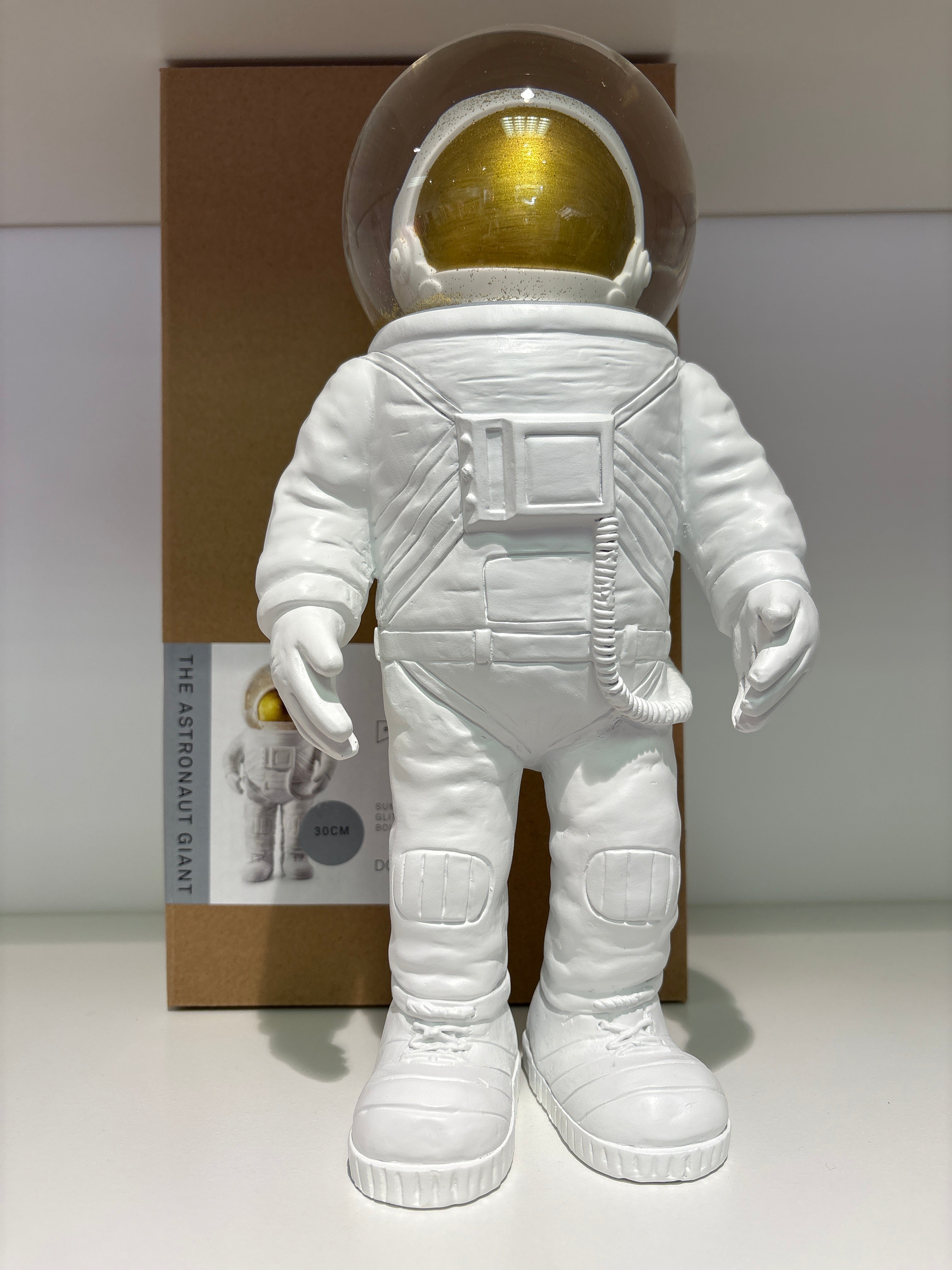 DONKEY Astronaut Gaint