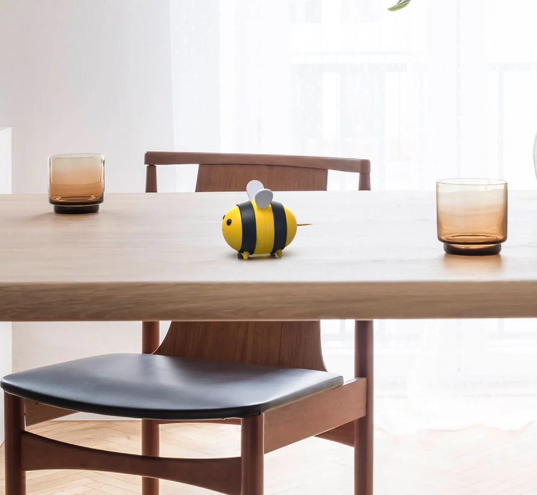 Zahnstocherspender Biene