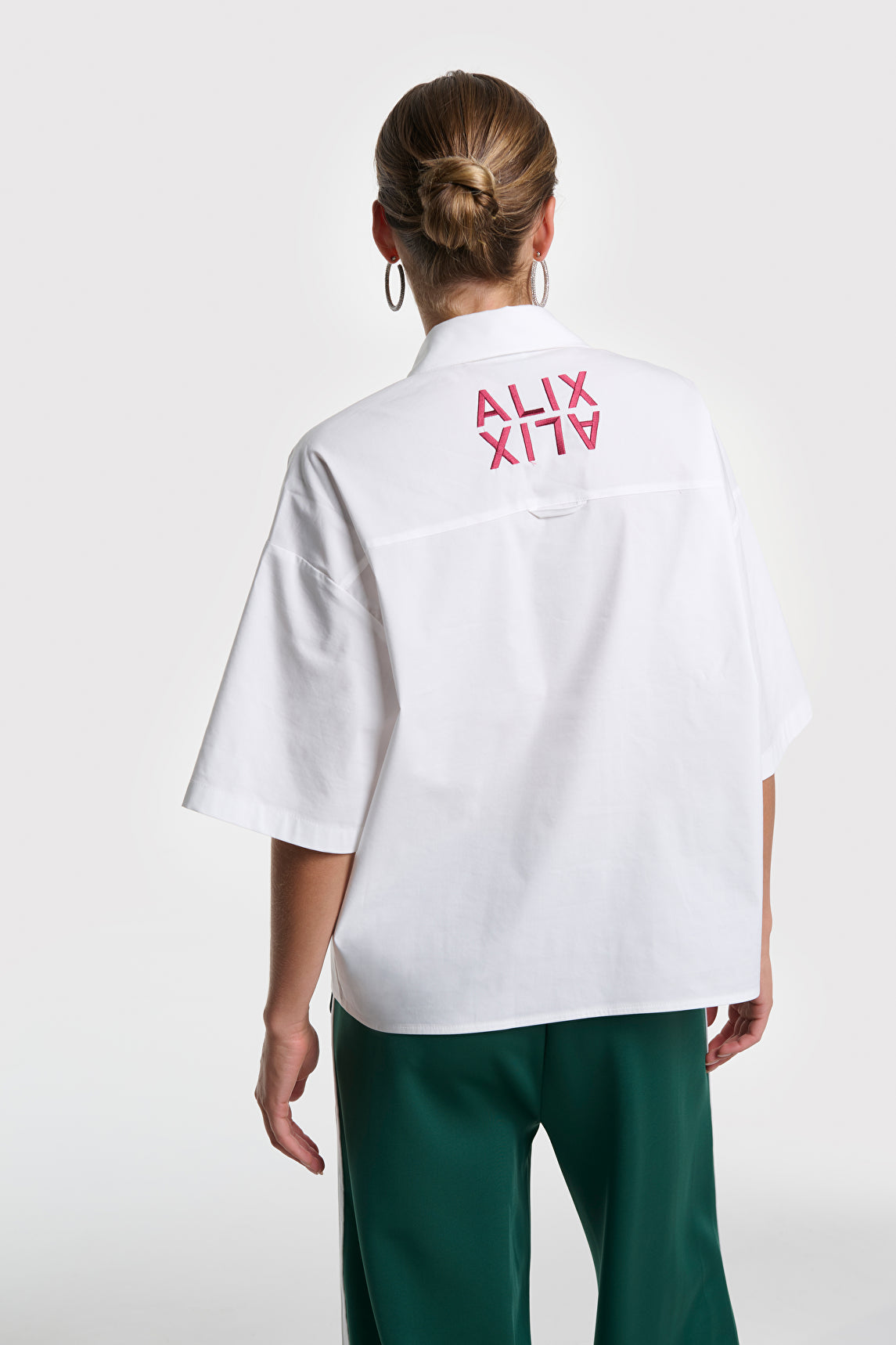 Alix the Label CLEAN POPLIN SHORTSLEEVE BLOUSE