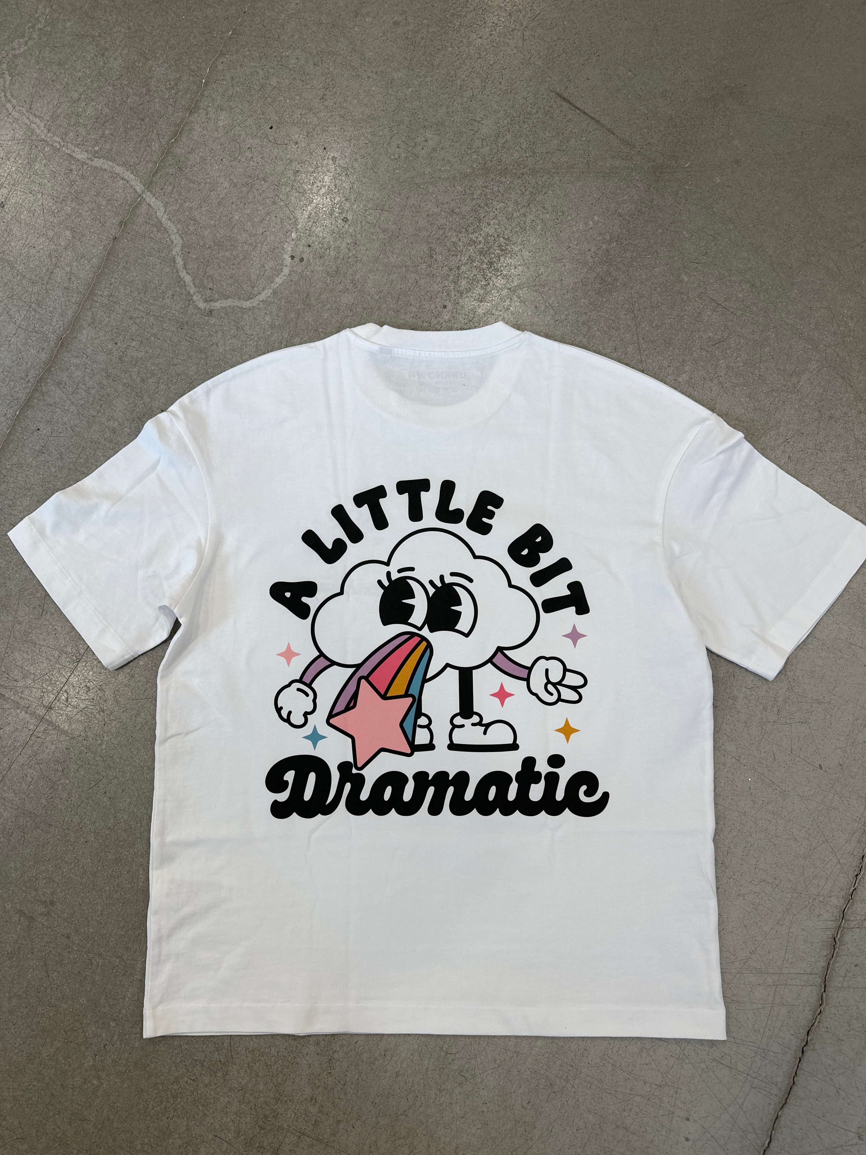 T-Shirt Dramatik
