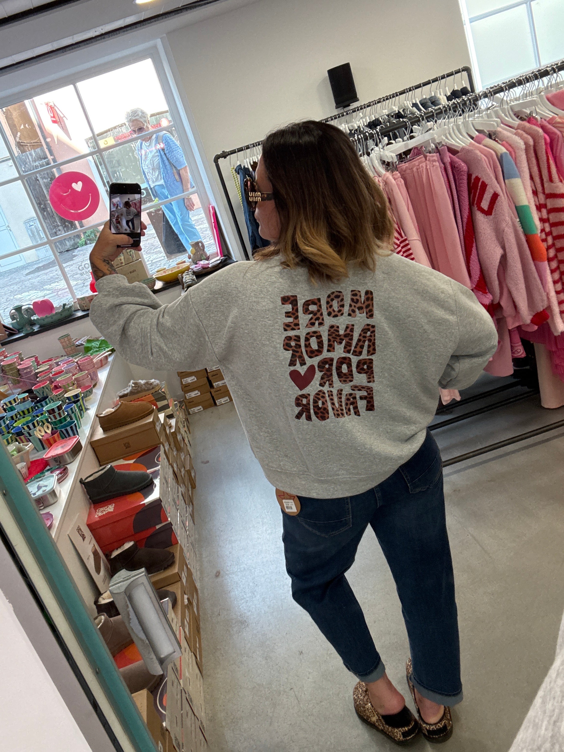 Pullover More