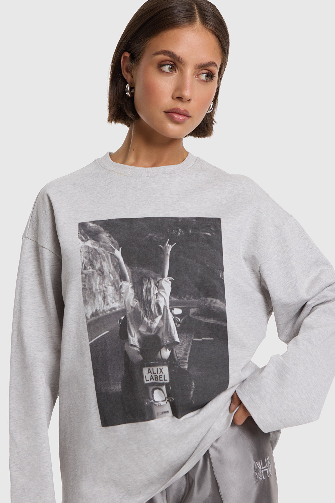 PHOTO LONGSLEEVE  Alix the Label