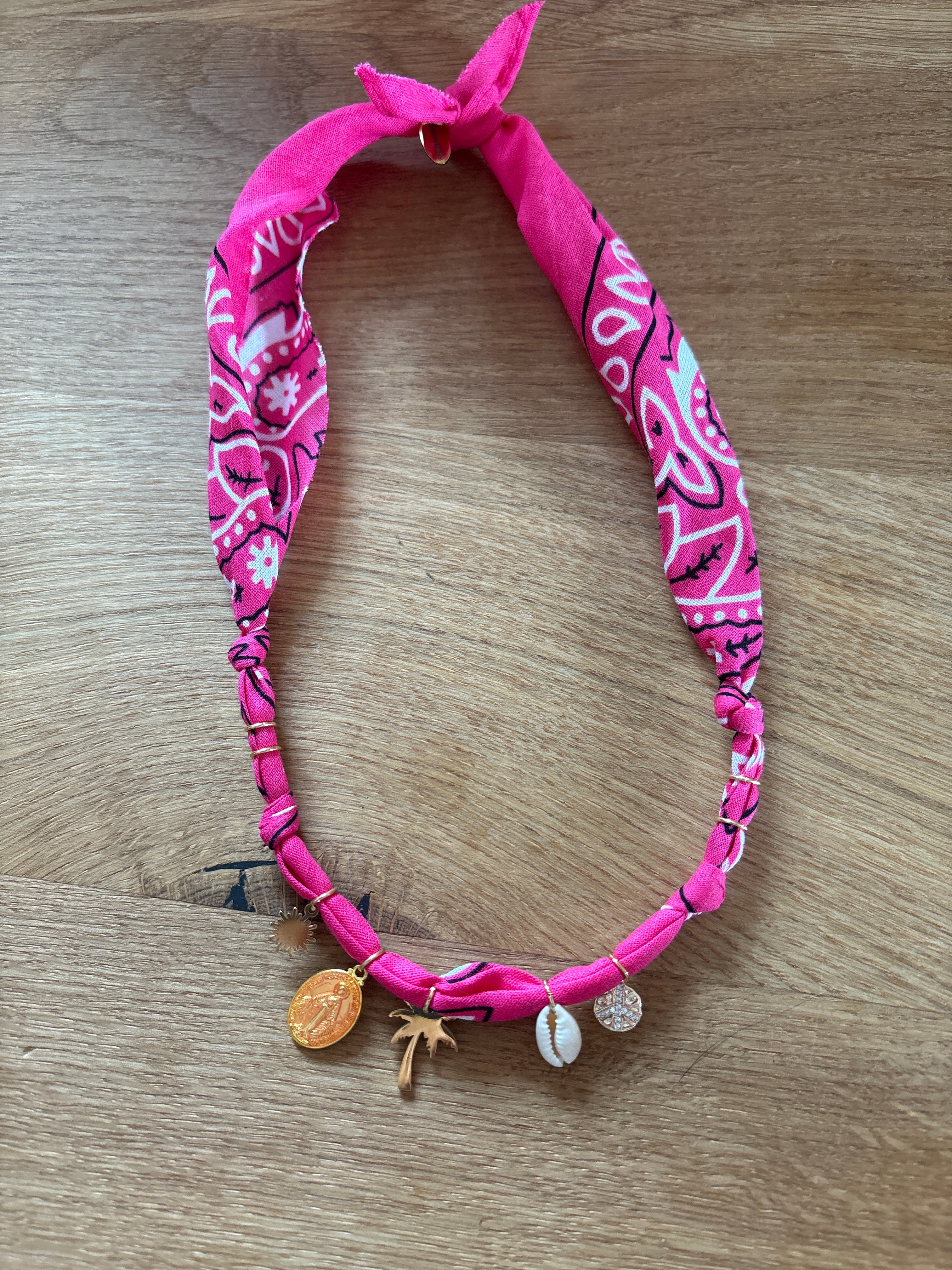 Kette Bandana pink
