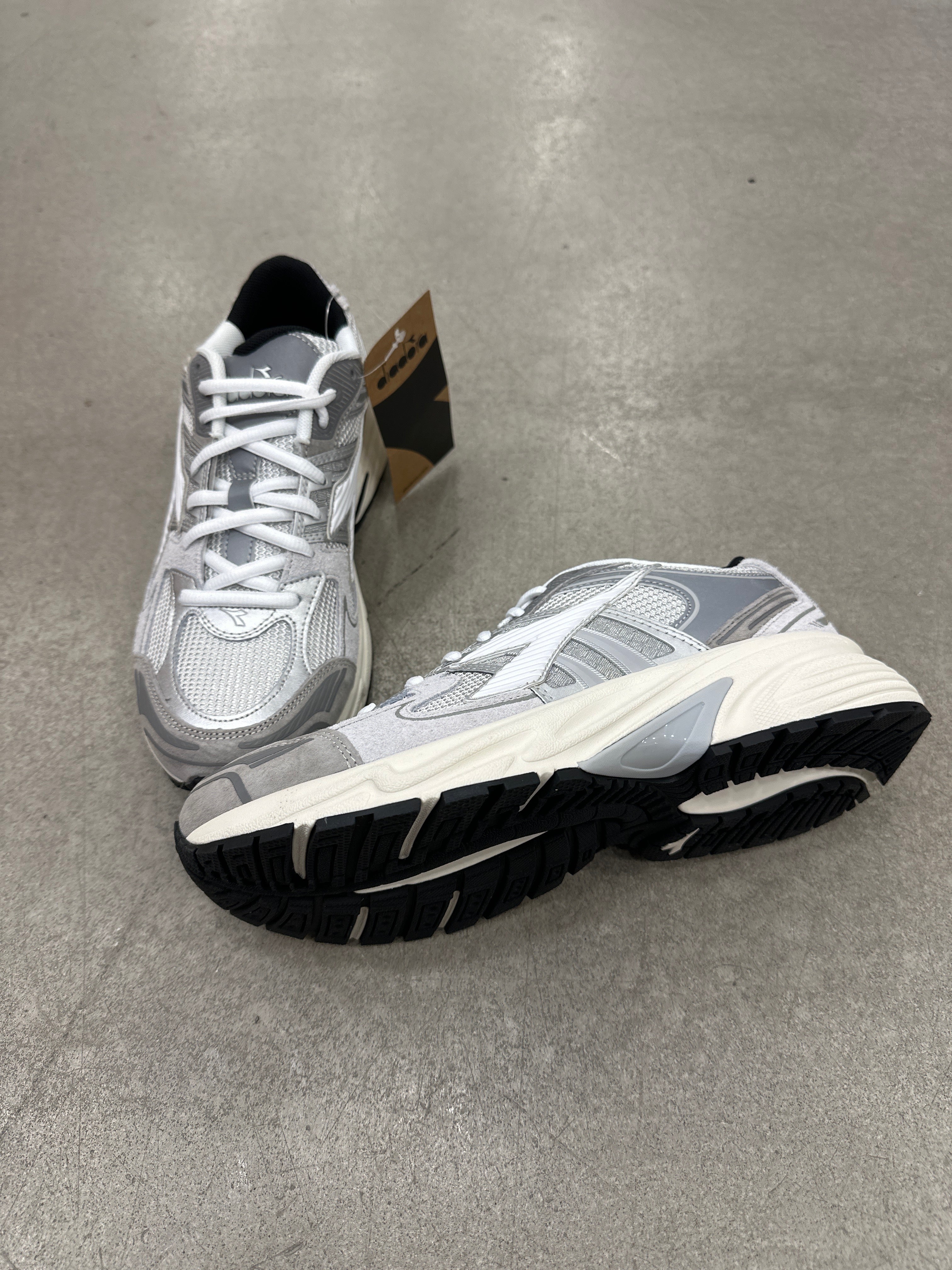 Schuhe Diadora Mythos