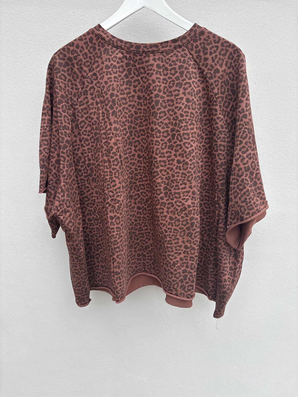 T Shirt Leo