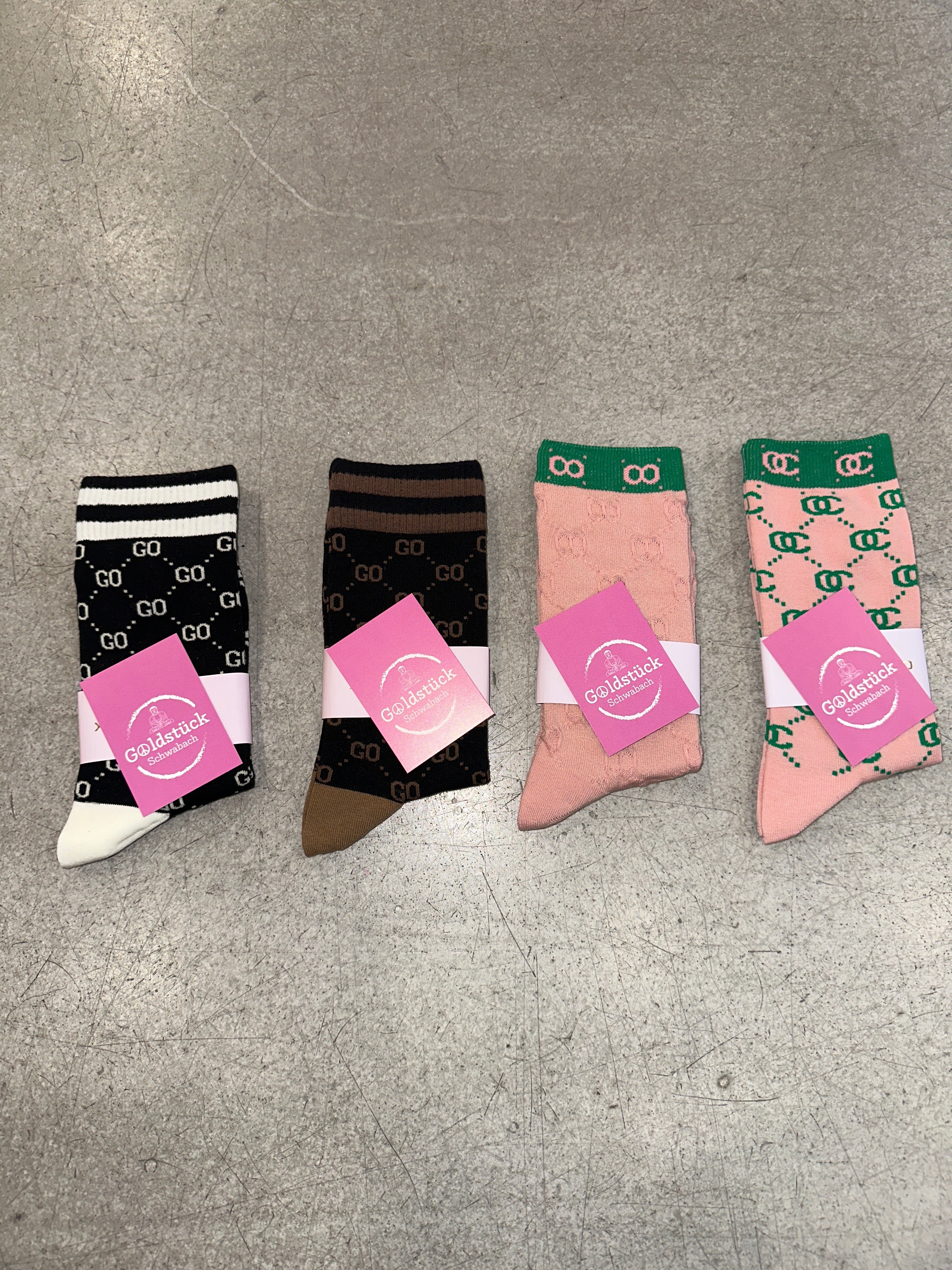 Socken C You