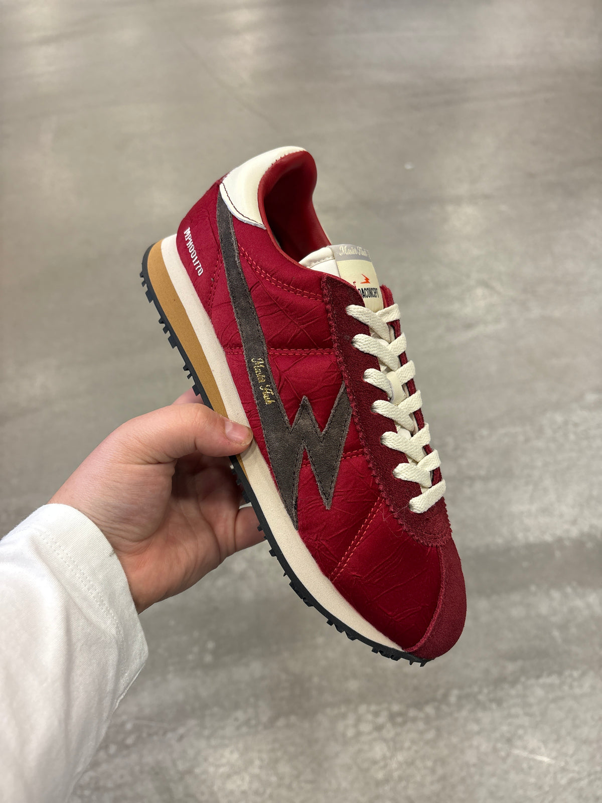 MOA Concept Flash Suede Sneaker – Cognac/Bordeaux