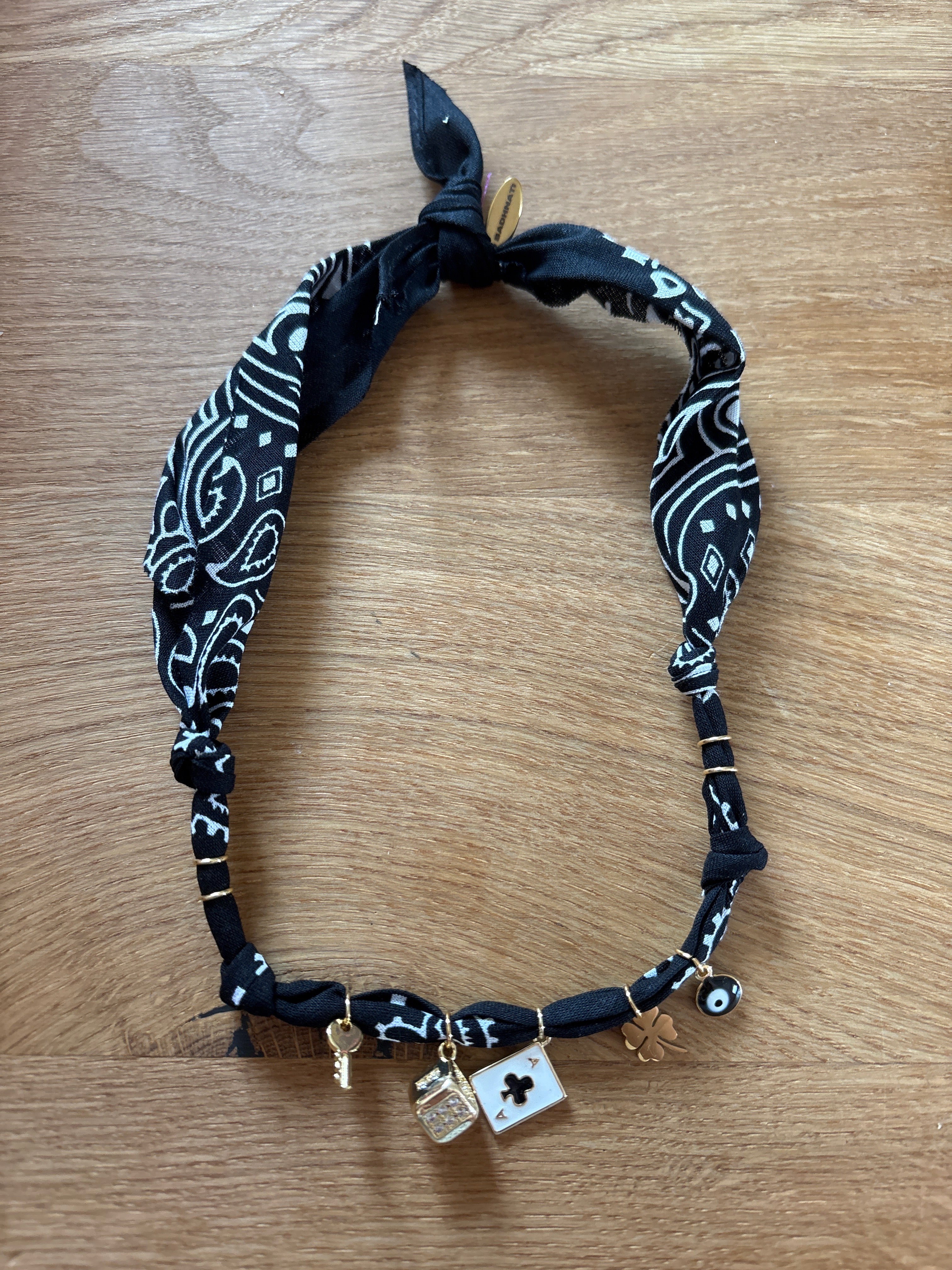 Kette Bandana black