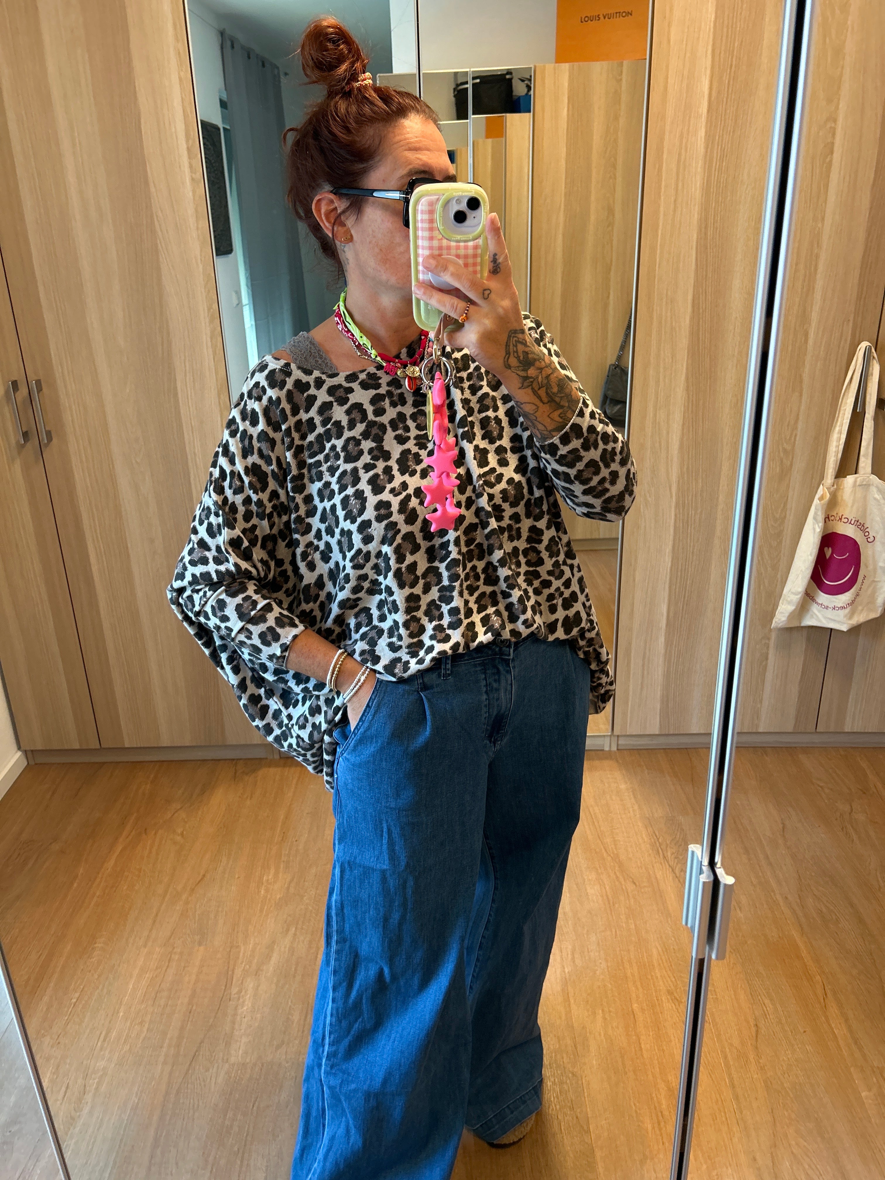 Longsleeve Oversize Leo