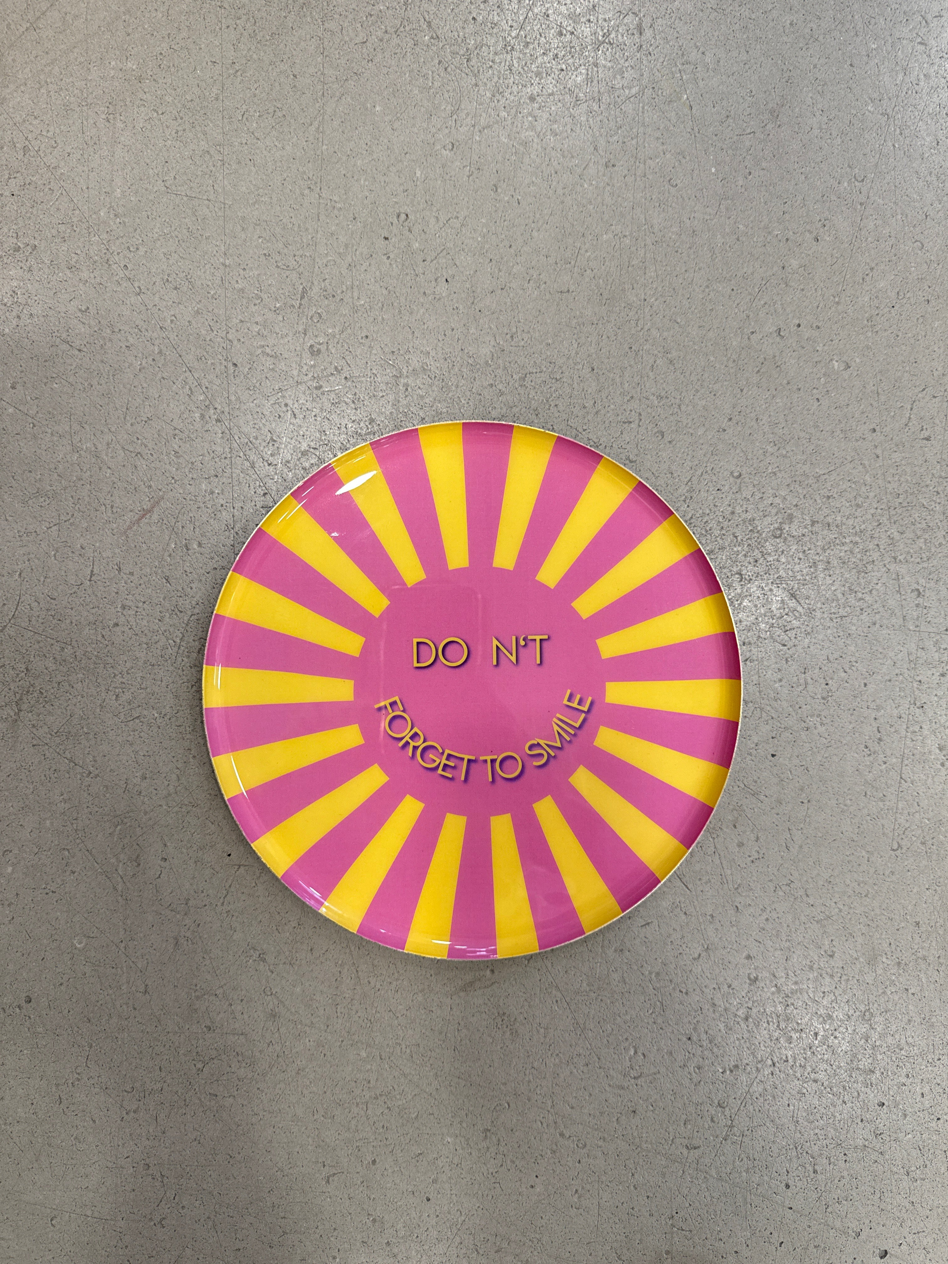 Love Trays Do Not forget to smile