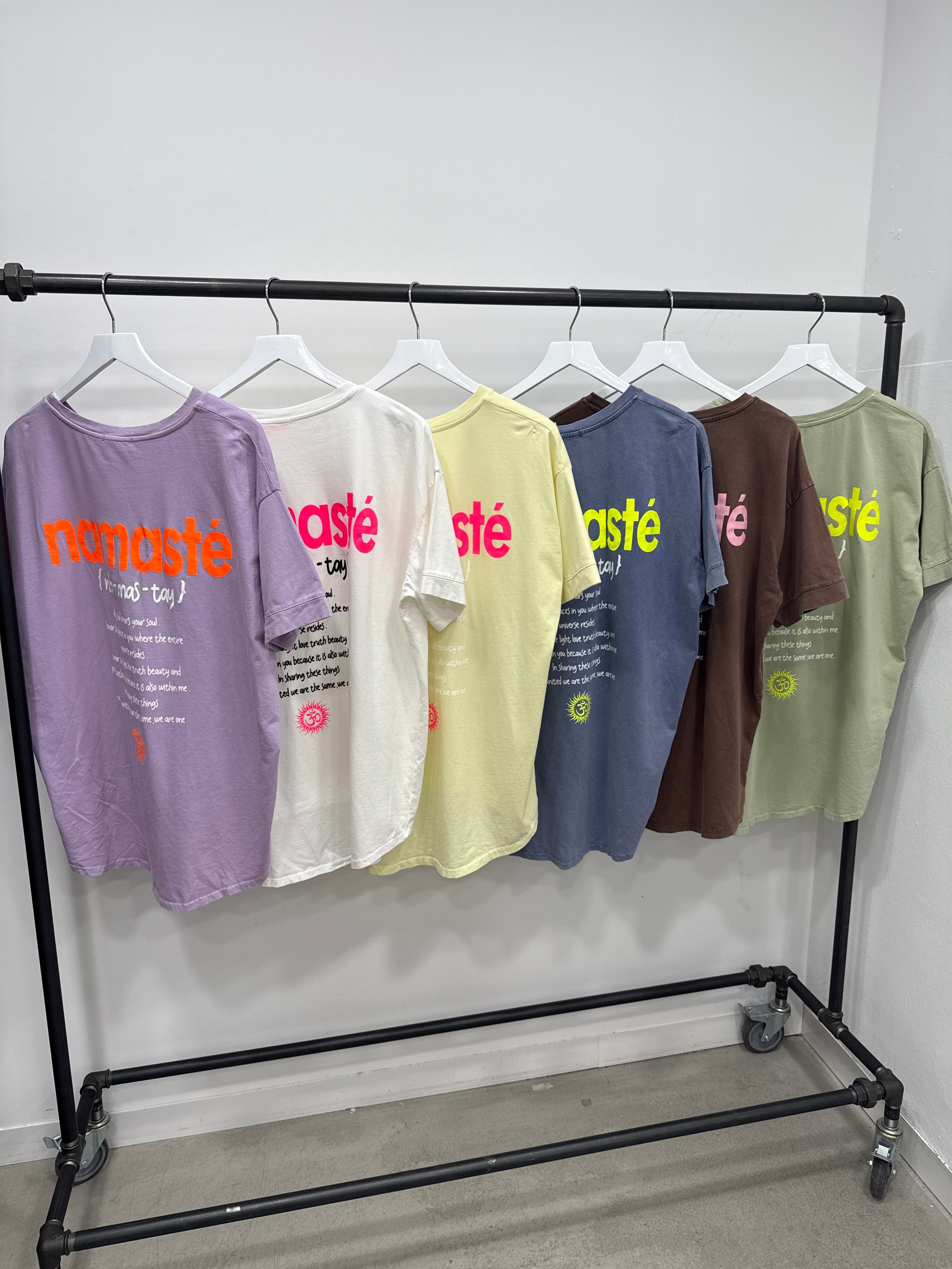 T-Shirt Namaste