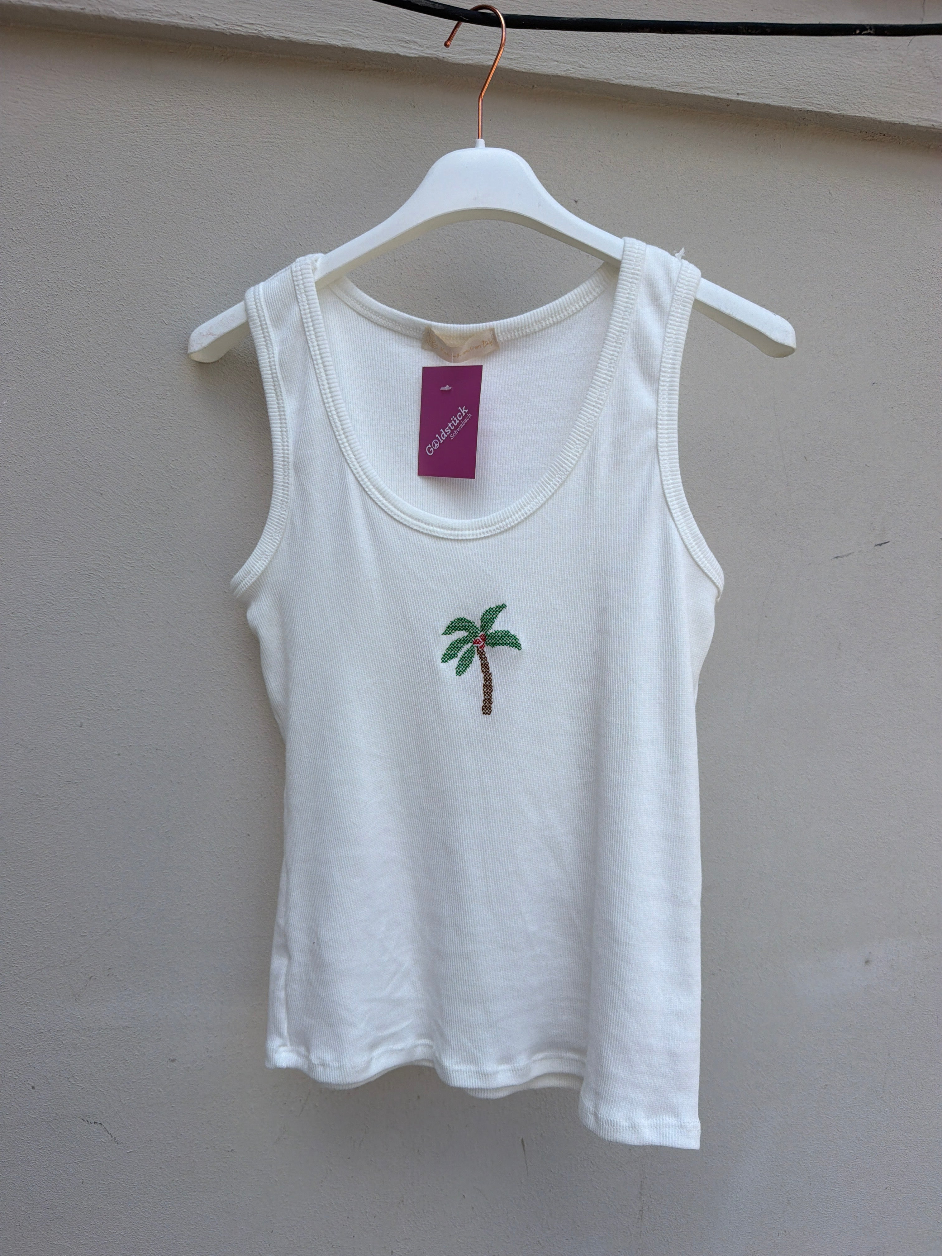 Tank Top Statement