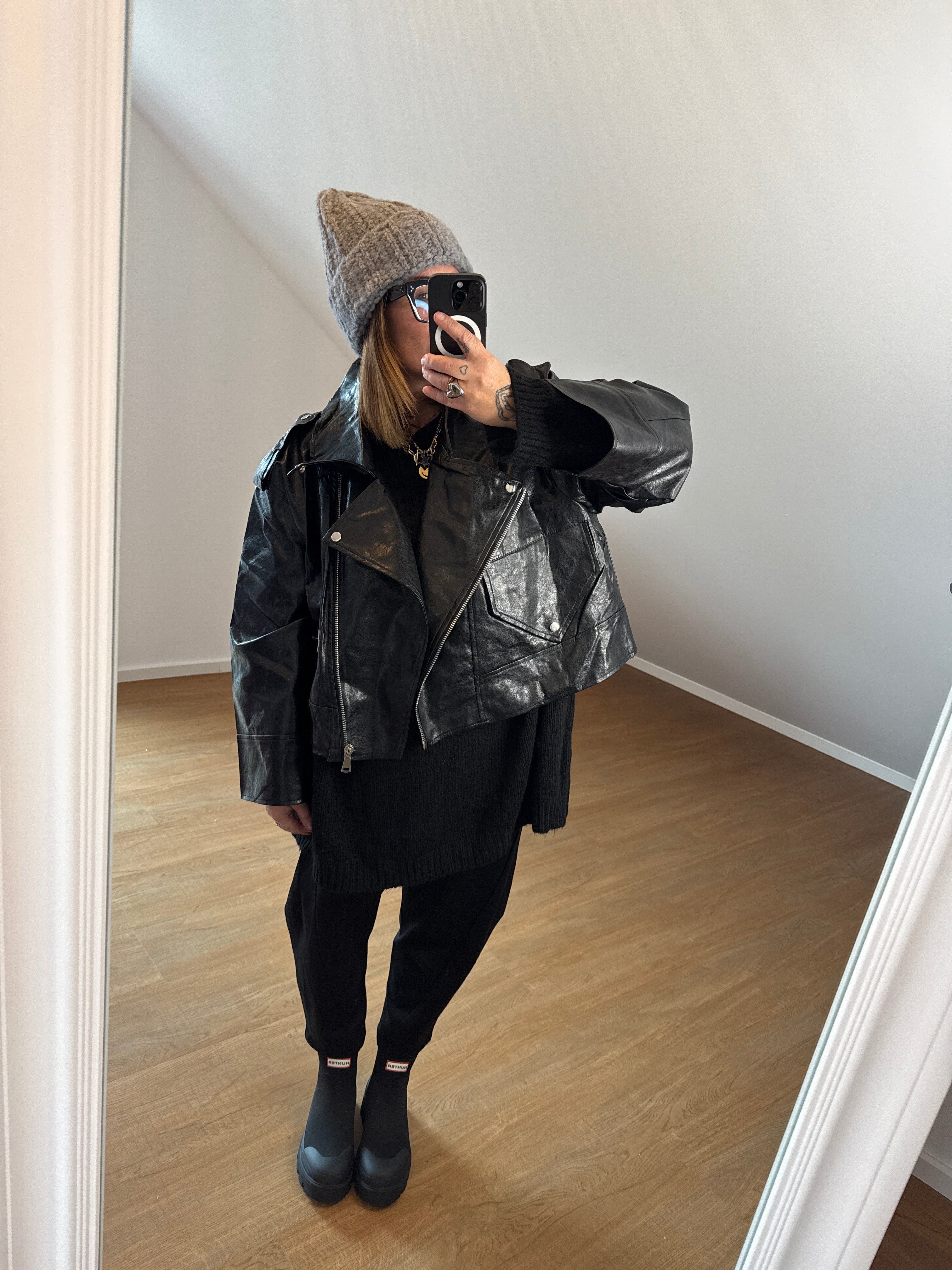 Jacke Lucy