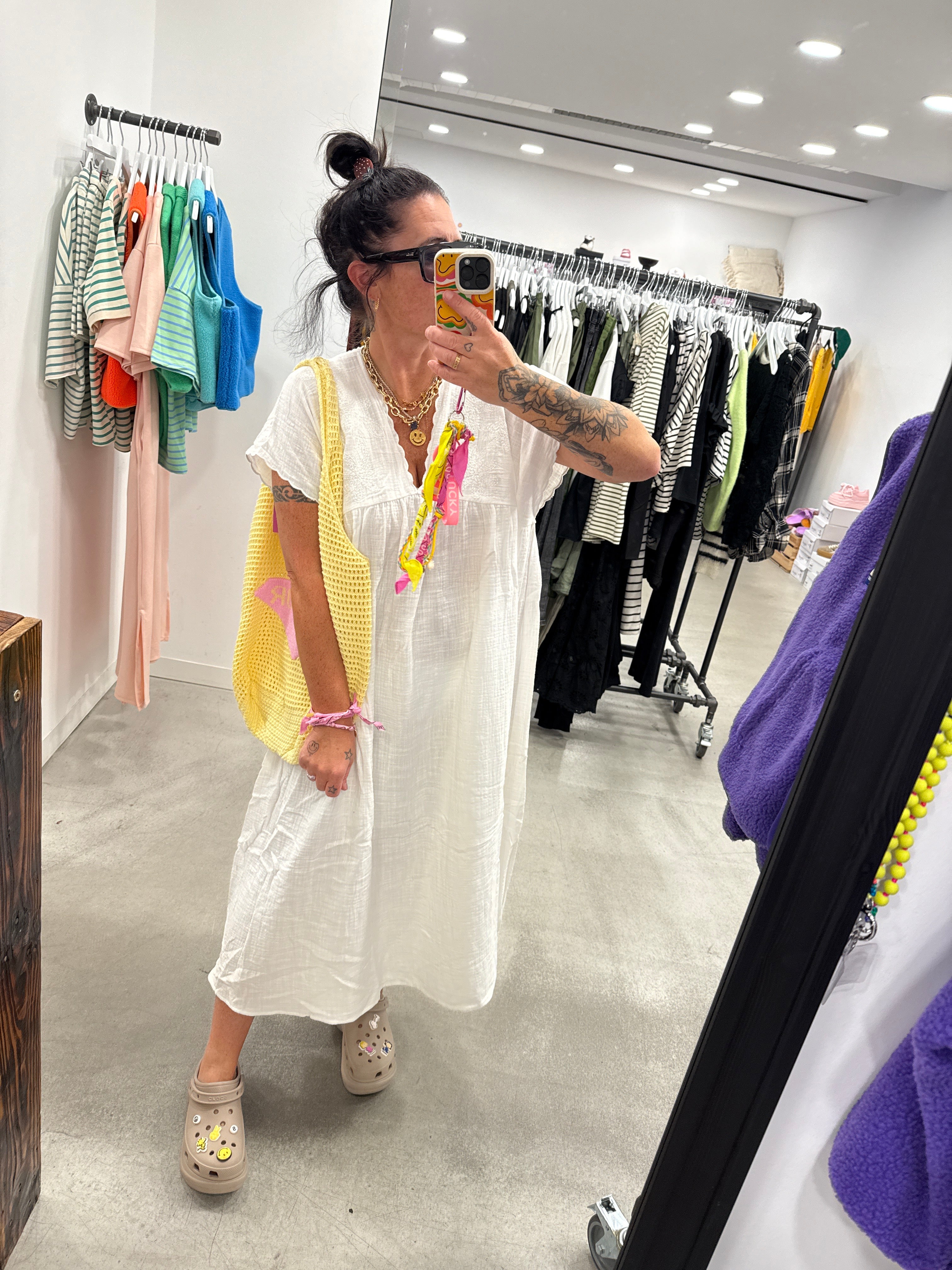 Kleid White